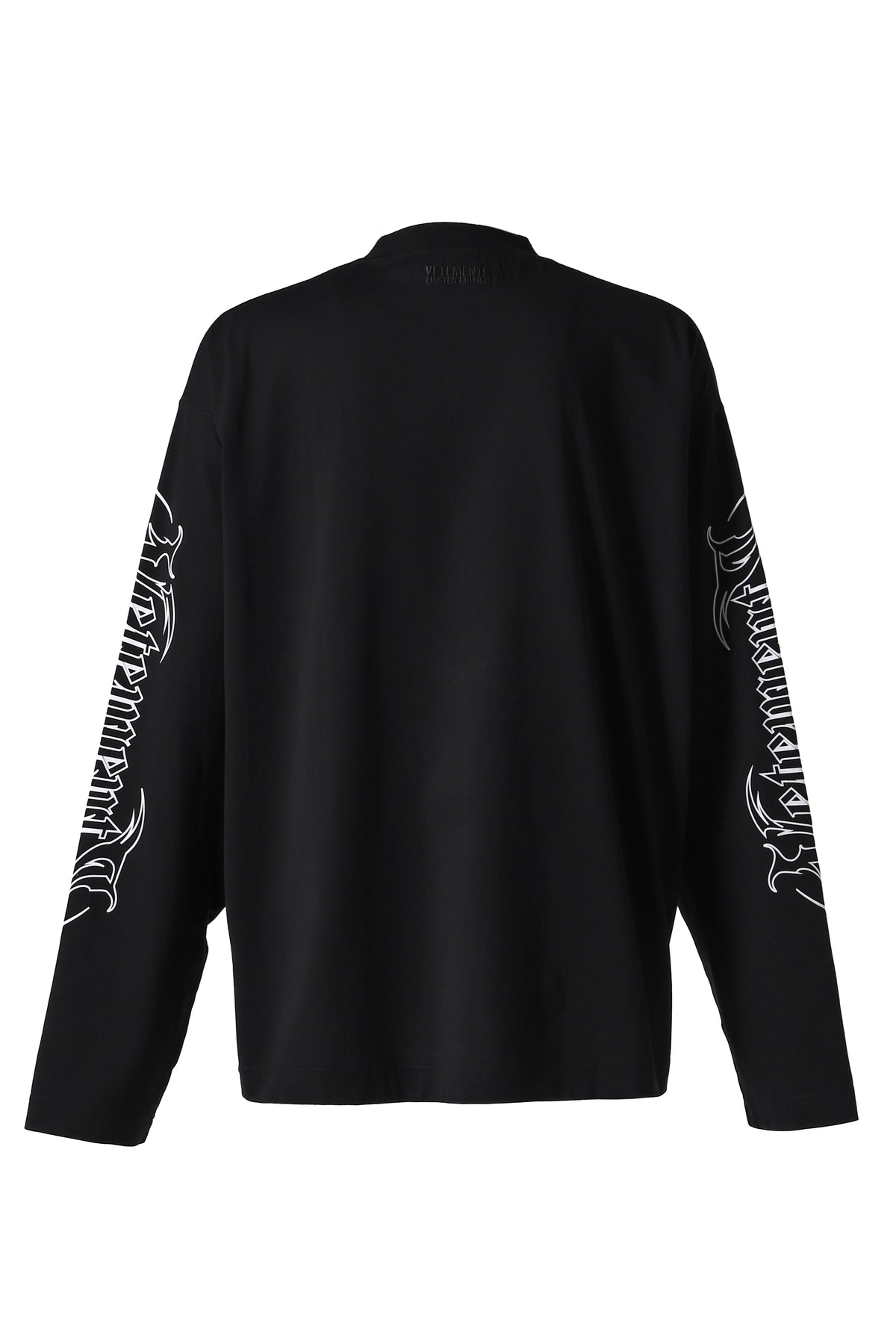 METAL PRINTED LONGSLEEVE / BLK