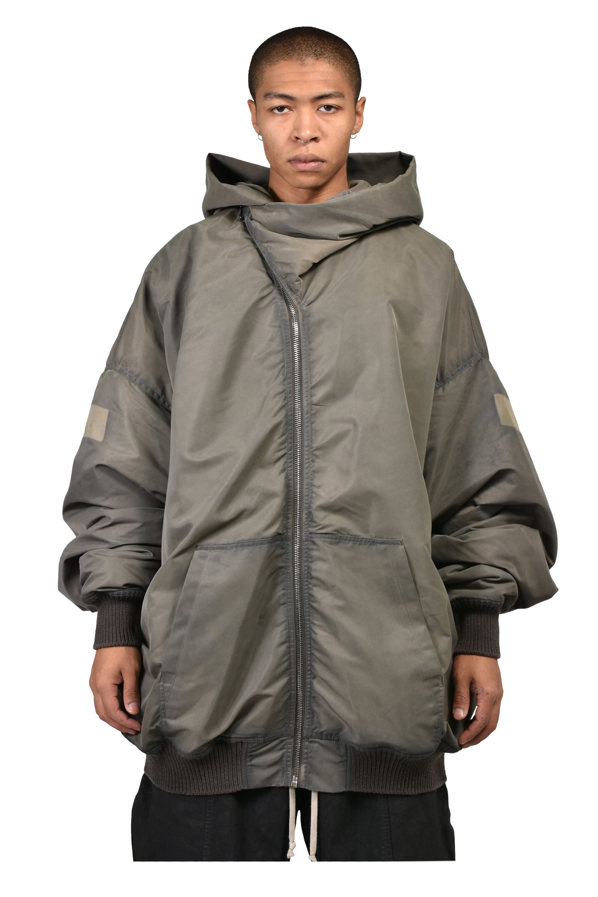 MOUNTAIN HUN HOODIE / DRK DUST