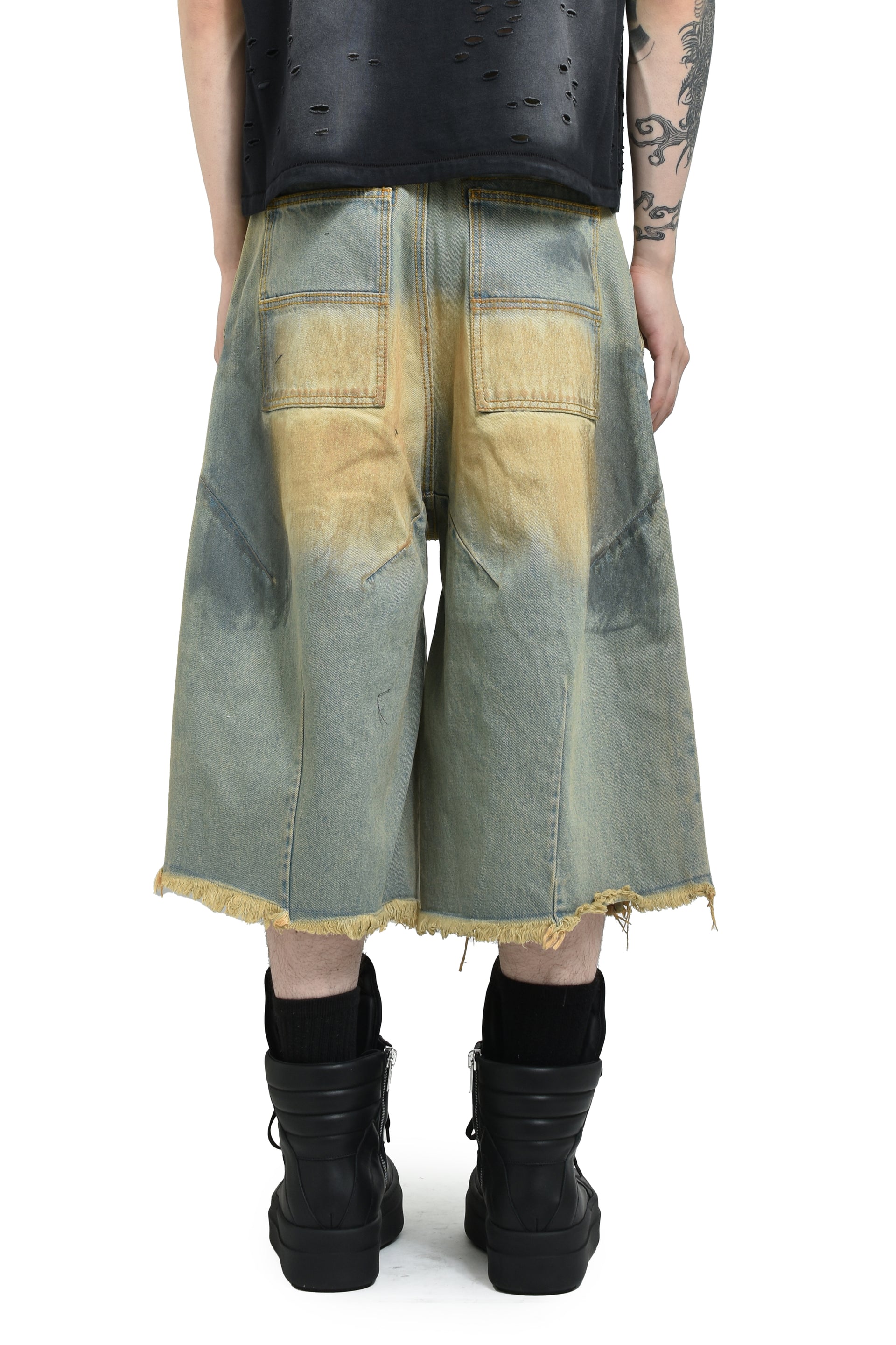 FRONT ZIP BAGGY DENIM SHORTS / VINTAGE IND
