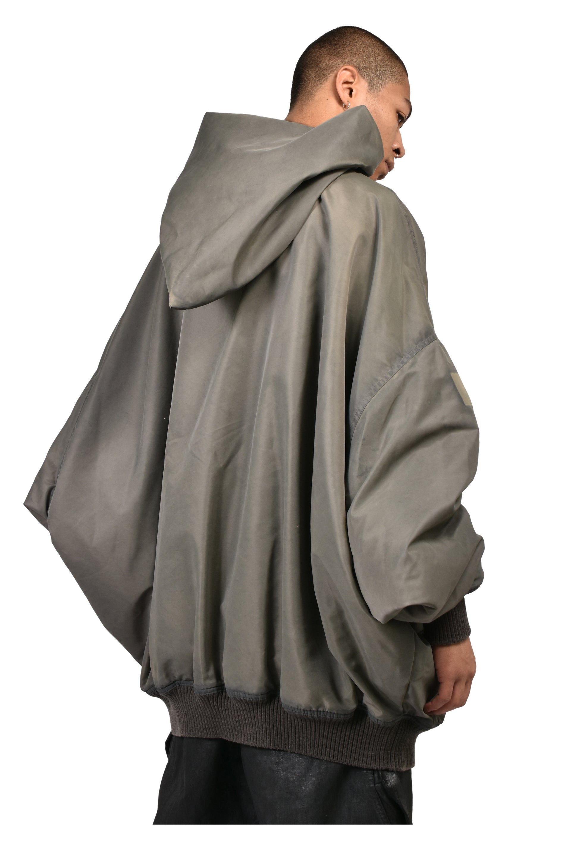 MOUNTAIN HUN HOODIE / DRK DUST