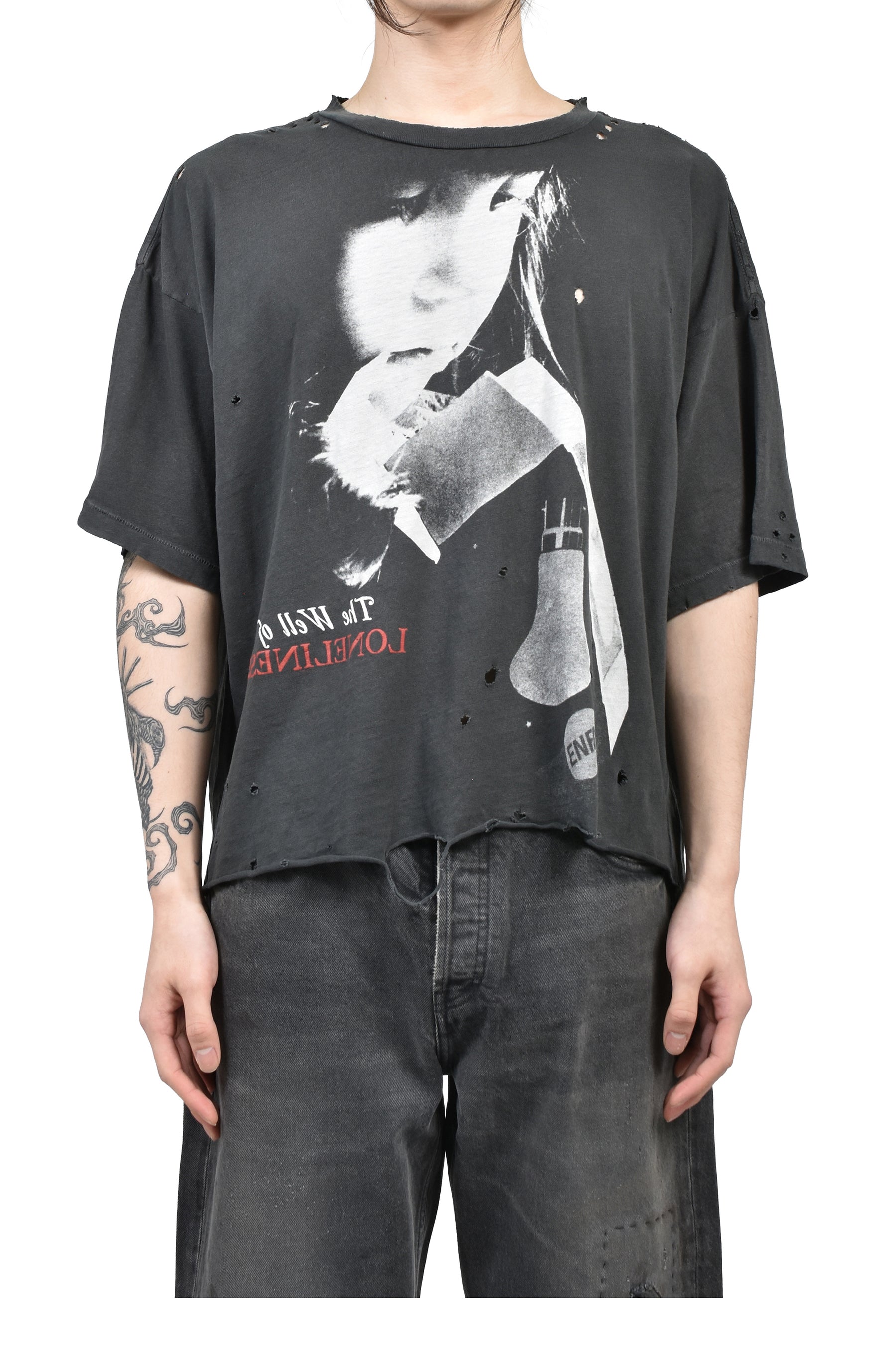 WELL OF LONELINESS T-SHIRT / DIRTY CHA