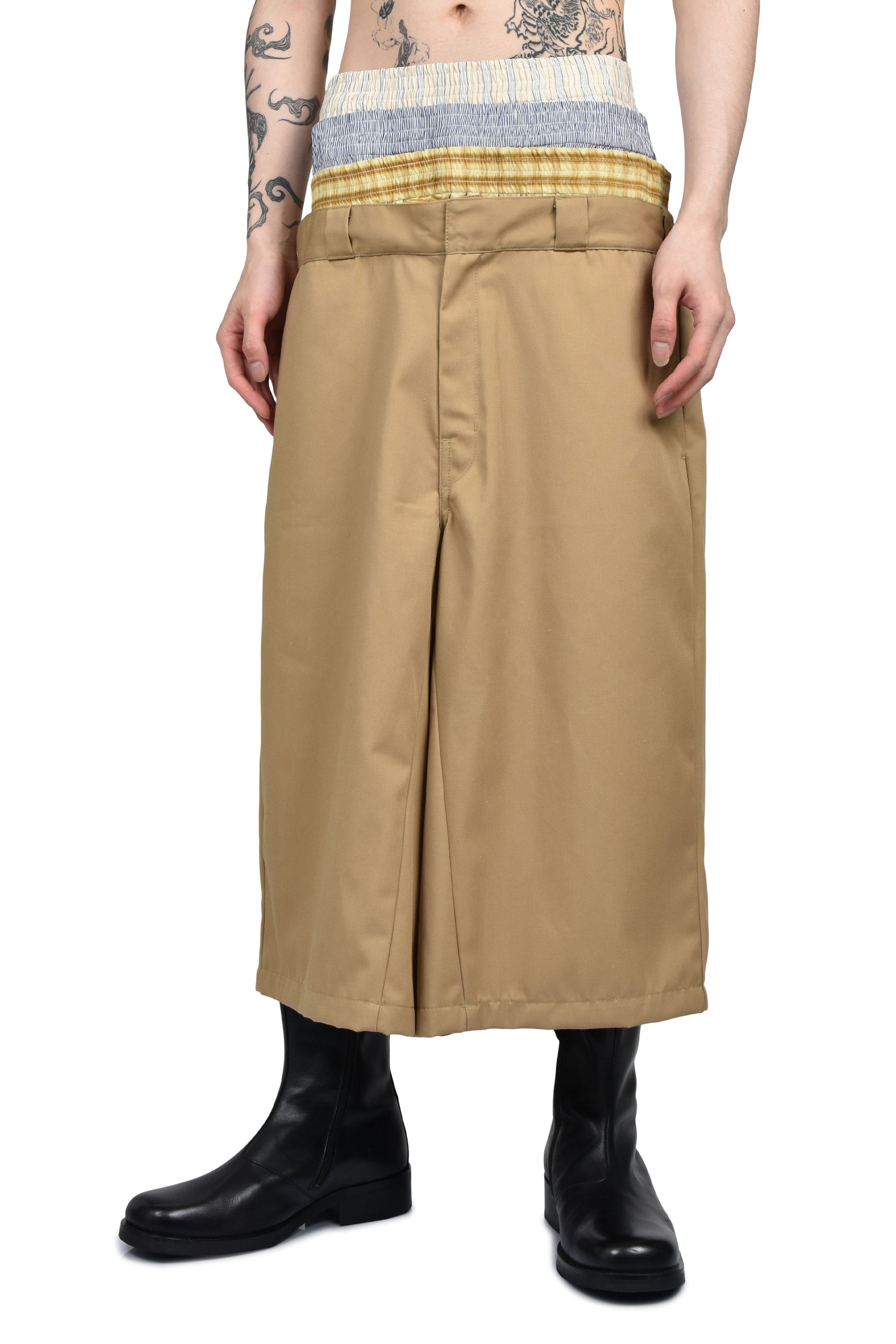 STACKED BERMUDAS / BEI