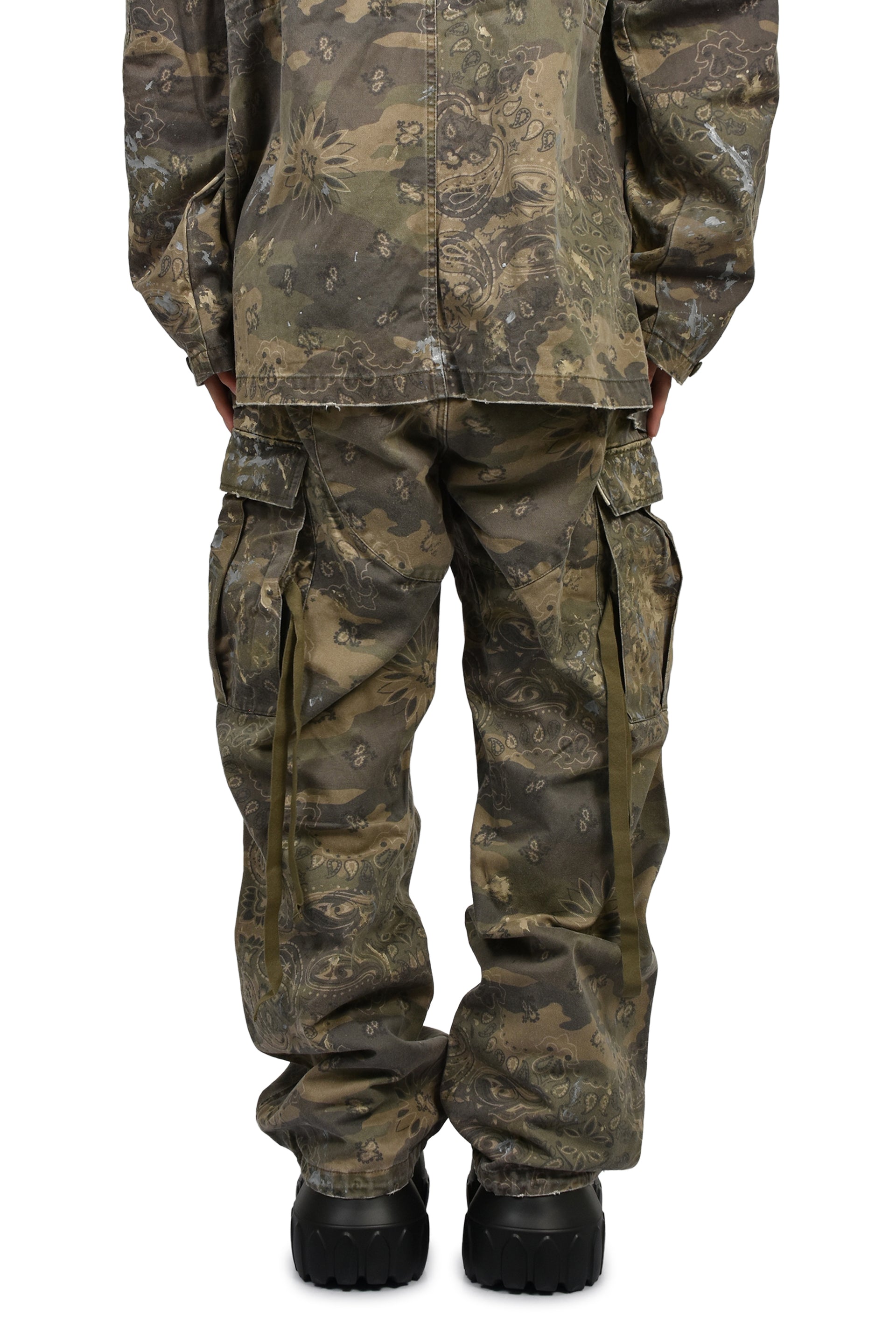 PAISLEY CAMO CARGO PANTS / KHA