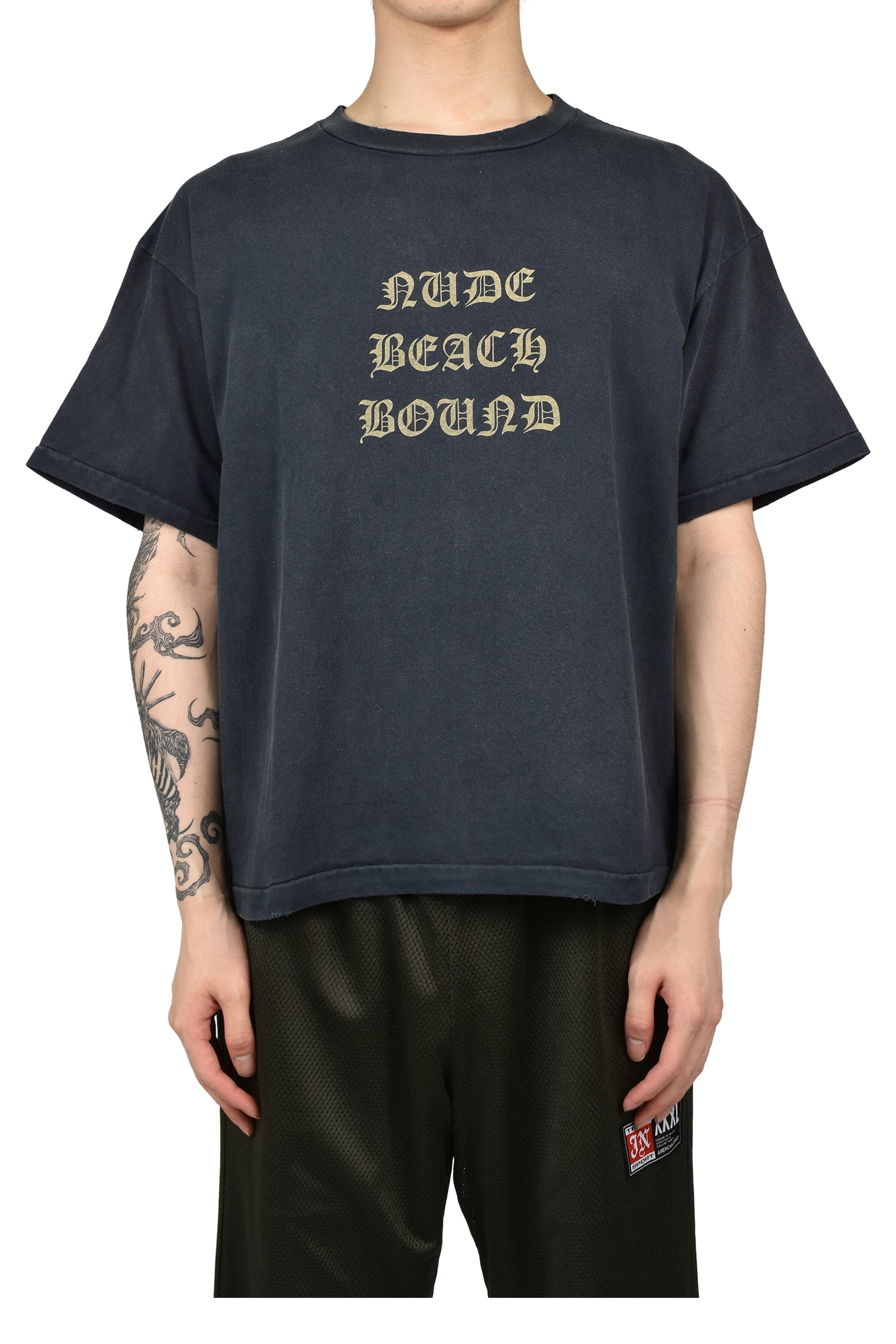 NUDE BEACH T-SHIRTS / BLK