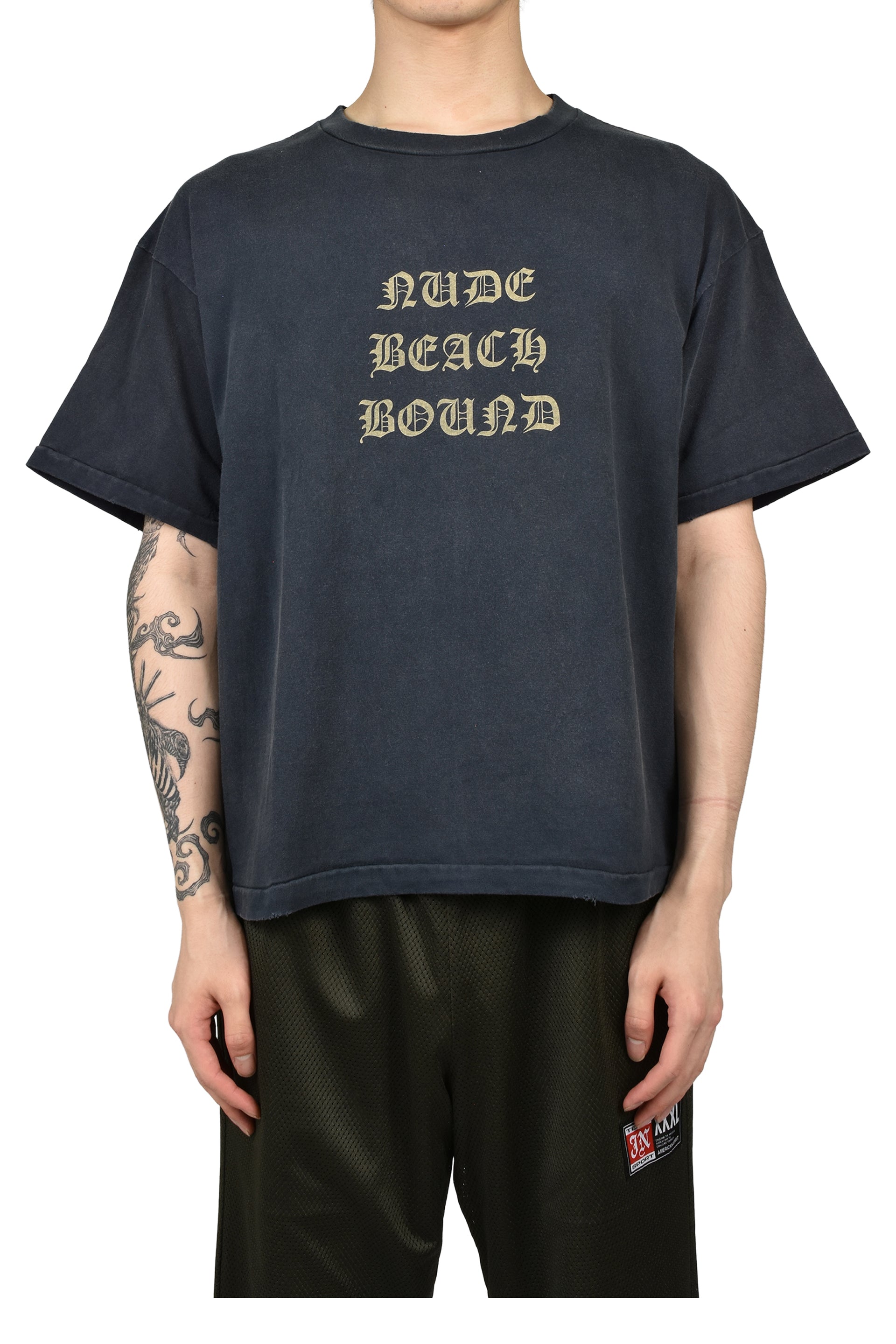 NUDE BEACH T-SHIRTS / BLK