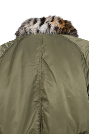 EXAGGERATED SHOULDER FUR N2B / KHA