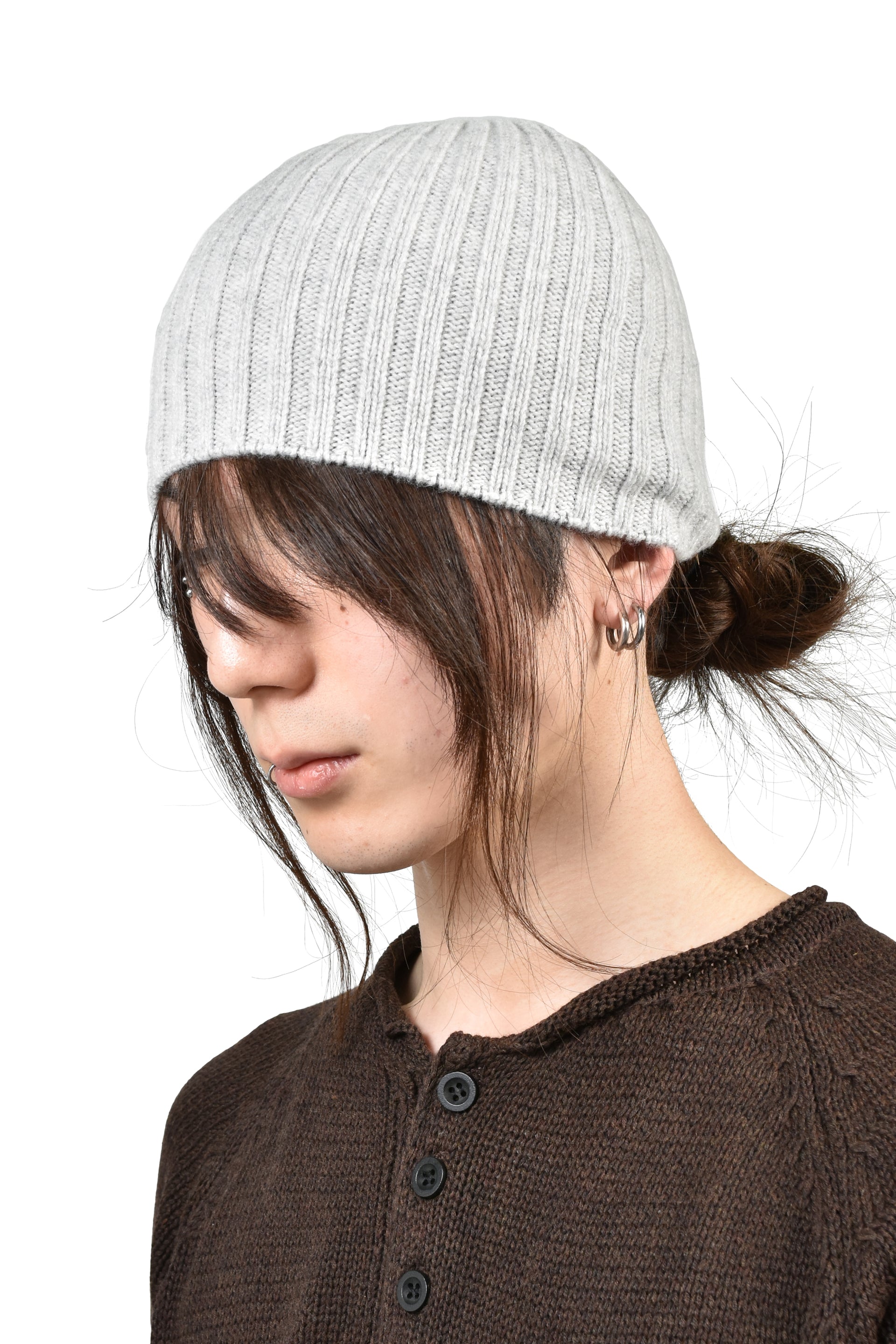 RIBBED WOOL BEANIE / GRY