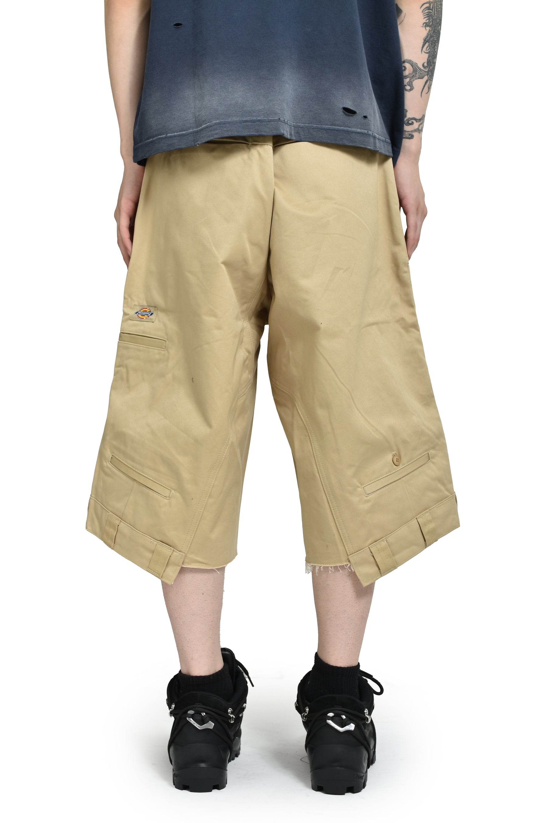 UPSIDE DOWN WORK JORTS / BEI