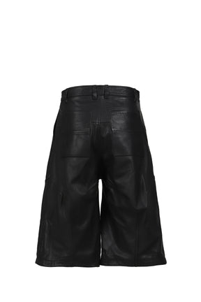 COW LEATHER BAGGY SHORTS / BLK 