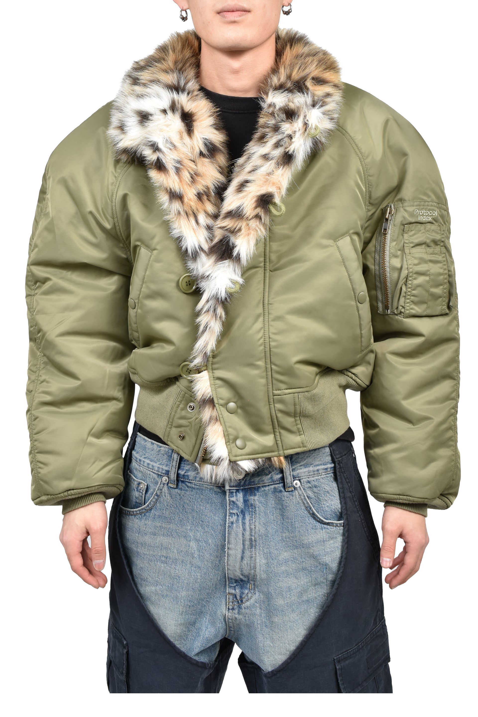 EXAGGERATED SHOULDER FUR N2B / KHA