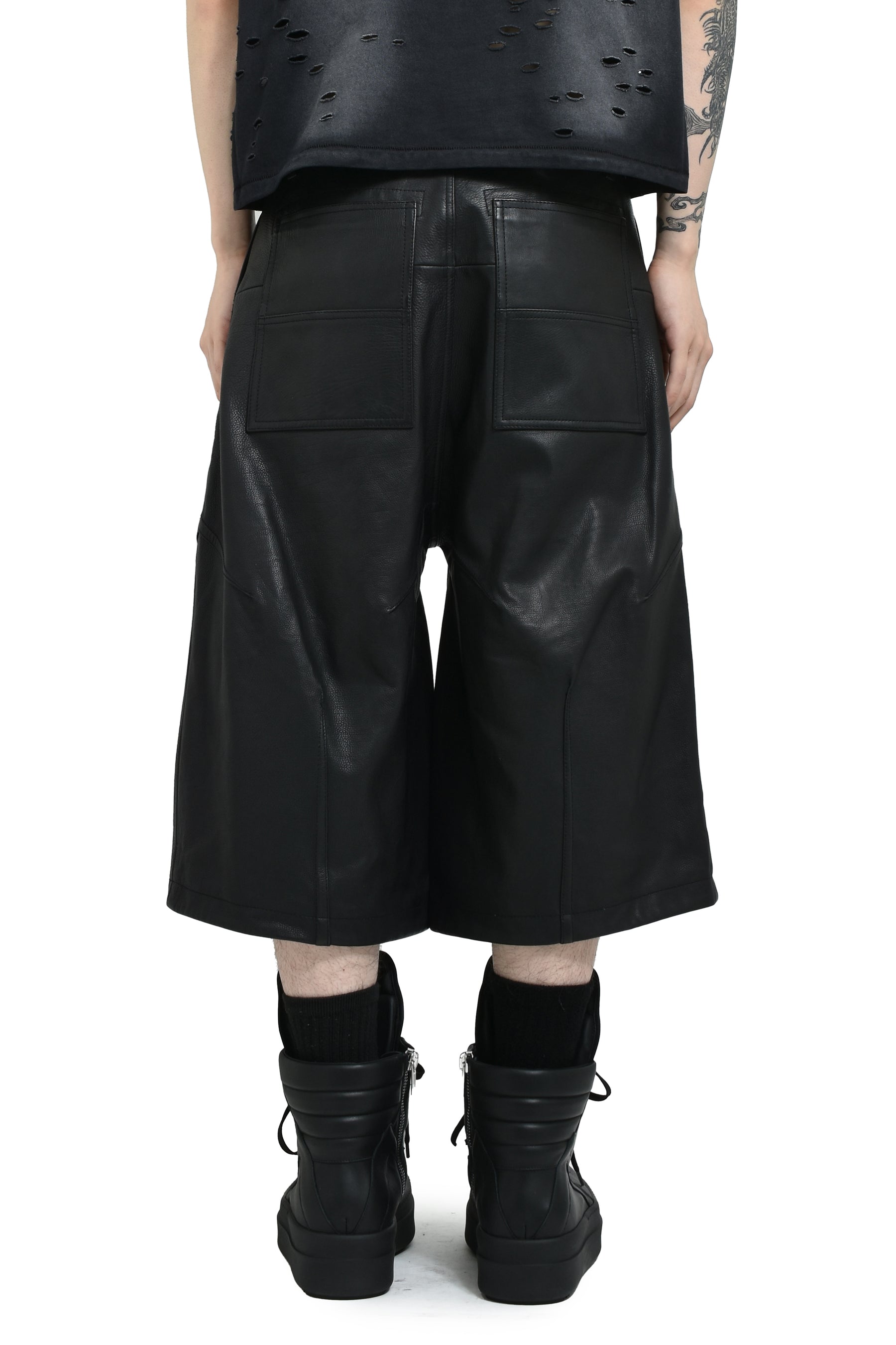 FILTH SS25 COW LEATHER BAGGY SHORTS / BLK - NUBIAN