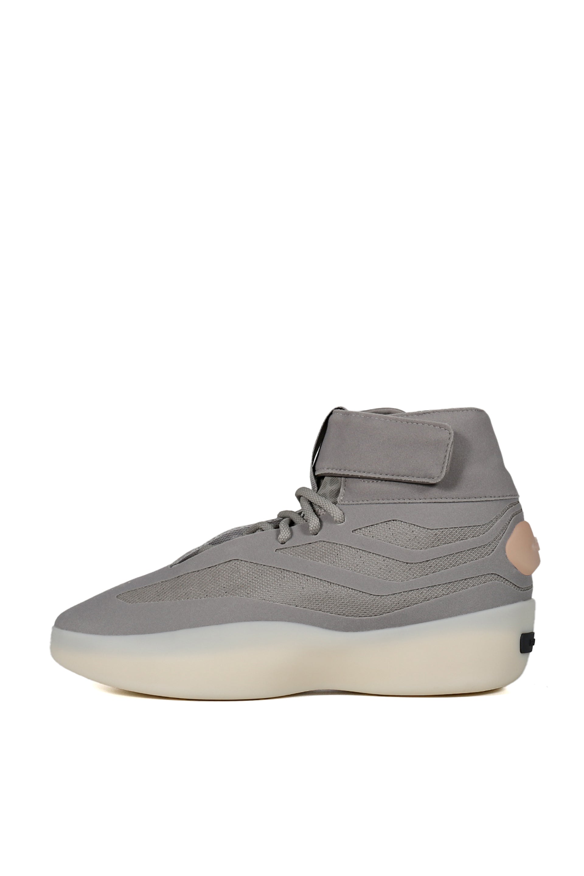 Fear of God ATHLETICS II BASKETBALL HI / PUTTY BEI