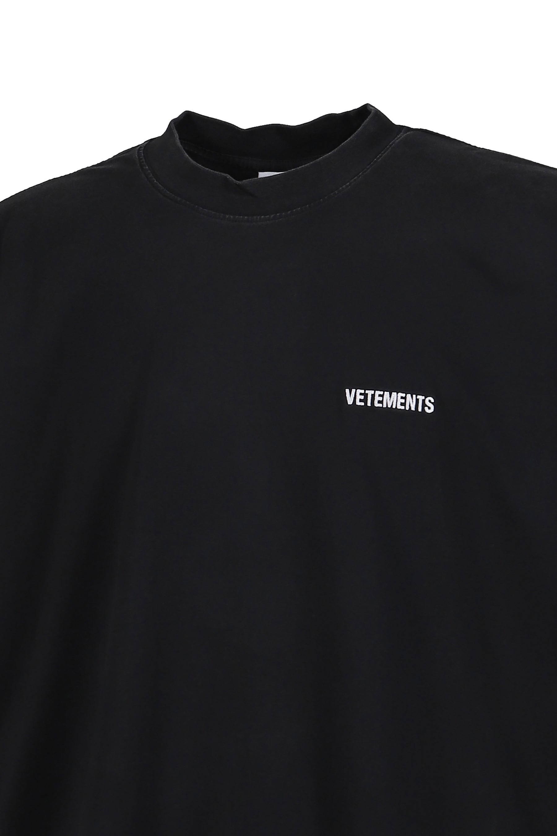 ICONIC LOGO T-SHIRT / BLK