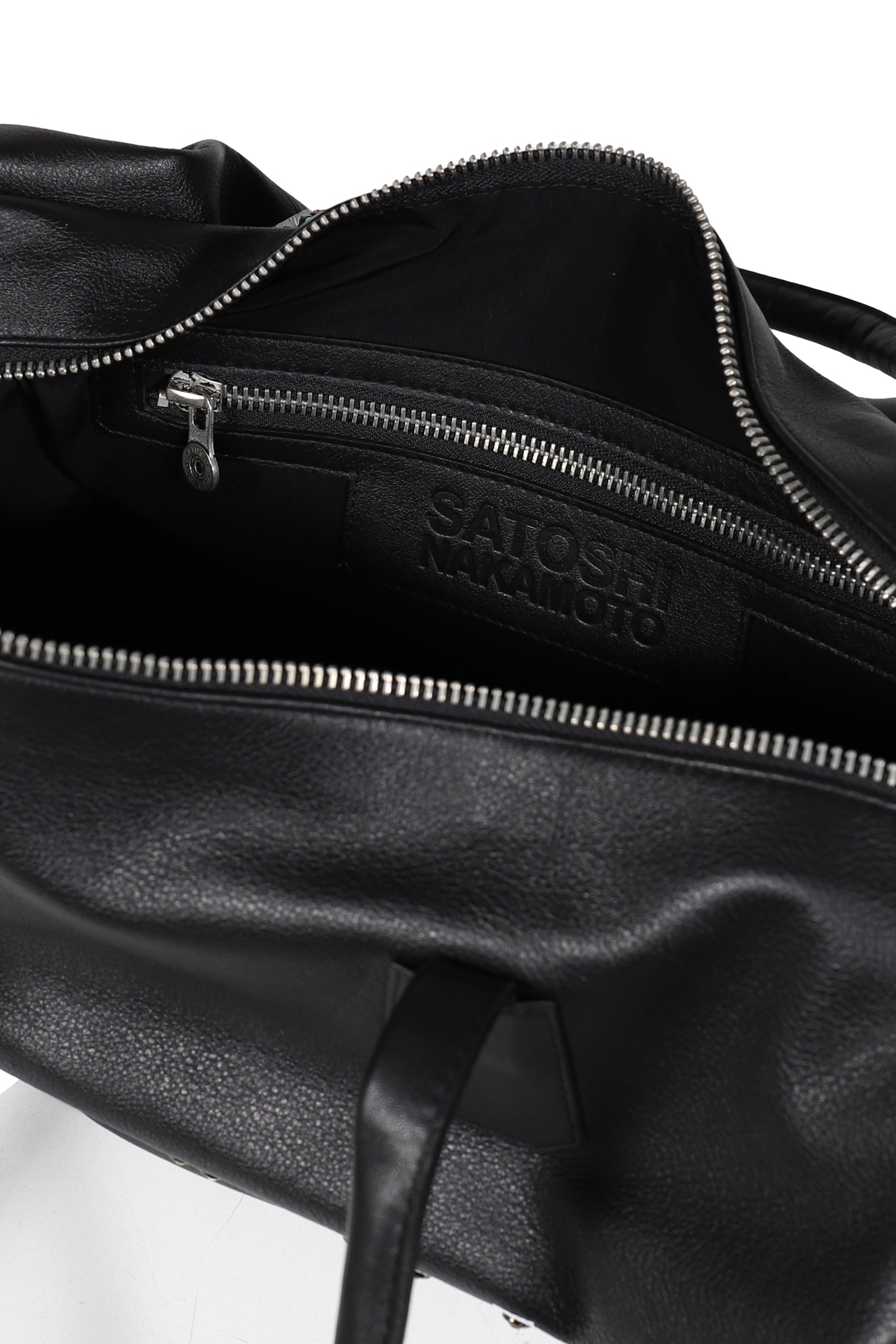 STUDDED WEEKENDER / BLK
