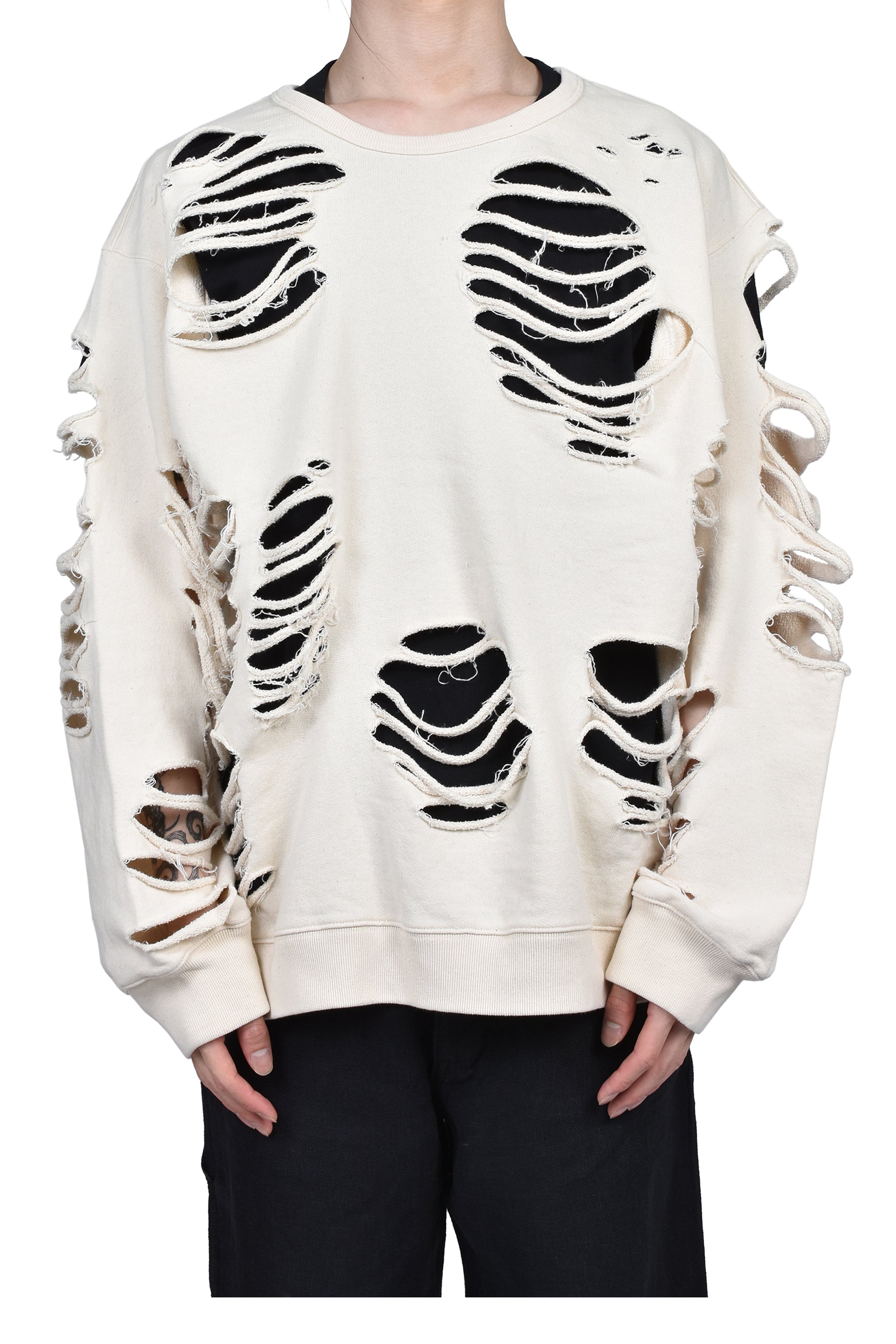 DISTRESSED CREWNECK / BEI