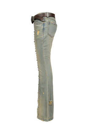 BLUE STUDDED FLARED JEANS / BLUE