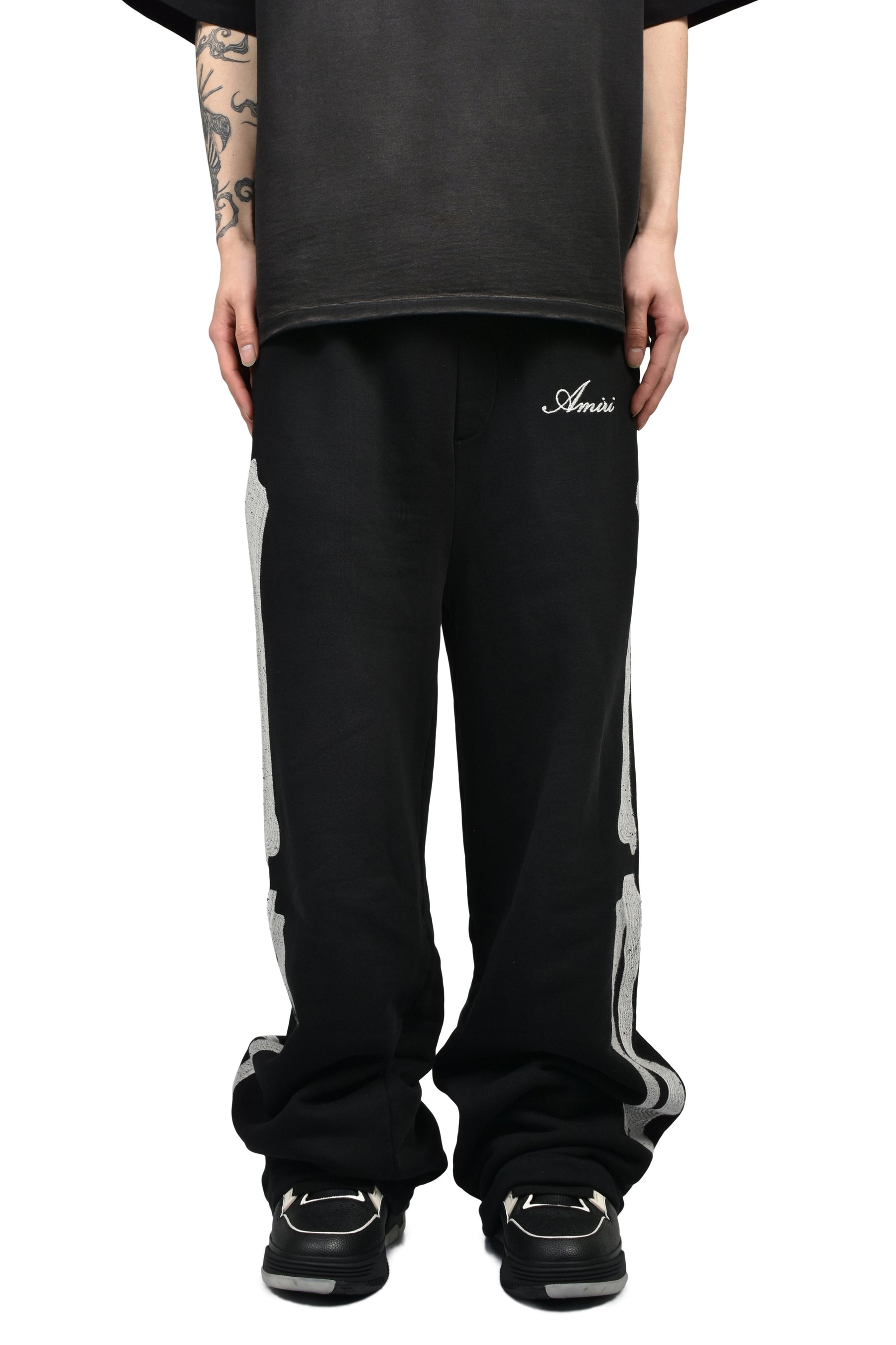 BONES OVERSIZED SWEATPANT / BLK