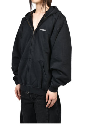 ICONIC LOGO ZIP-UP HOODIE / BLK
