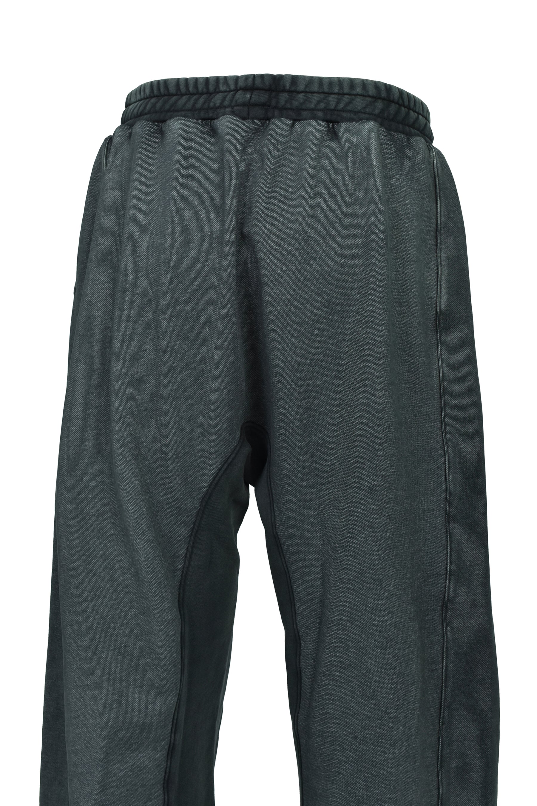 FASTER FLIGHT-EXCLUSIVE / BLK