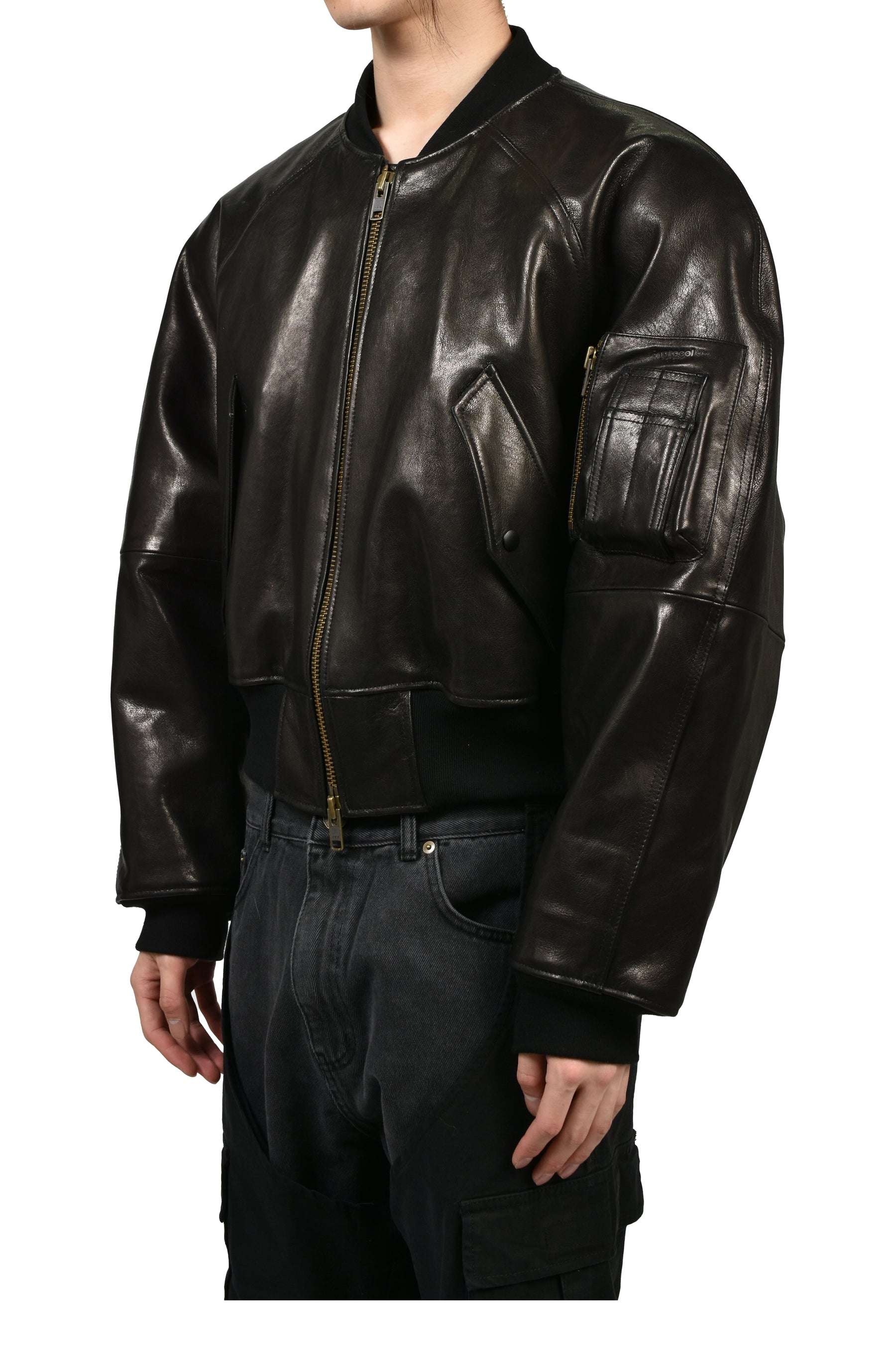 EXAGGERATED SHOULDER LEATHER JACKET / BLK