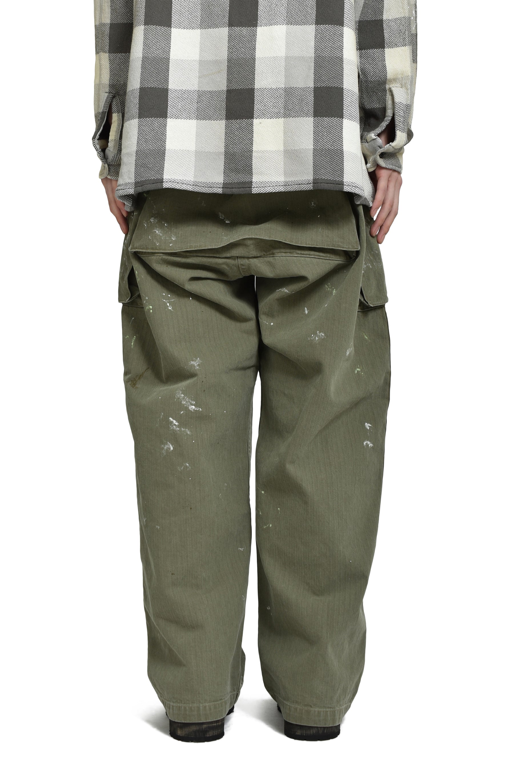 PAINT STAINED USMC P-44 HBT TROUSERS / PAINT STAINED OD