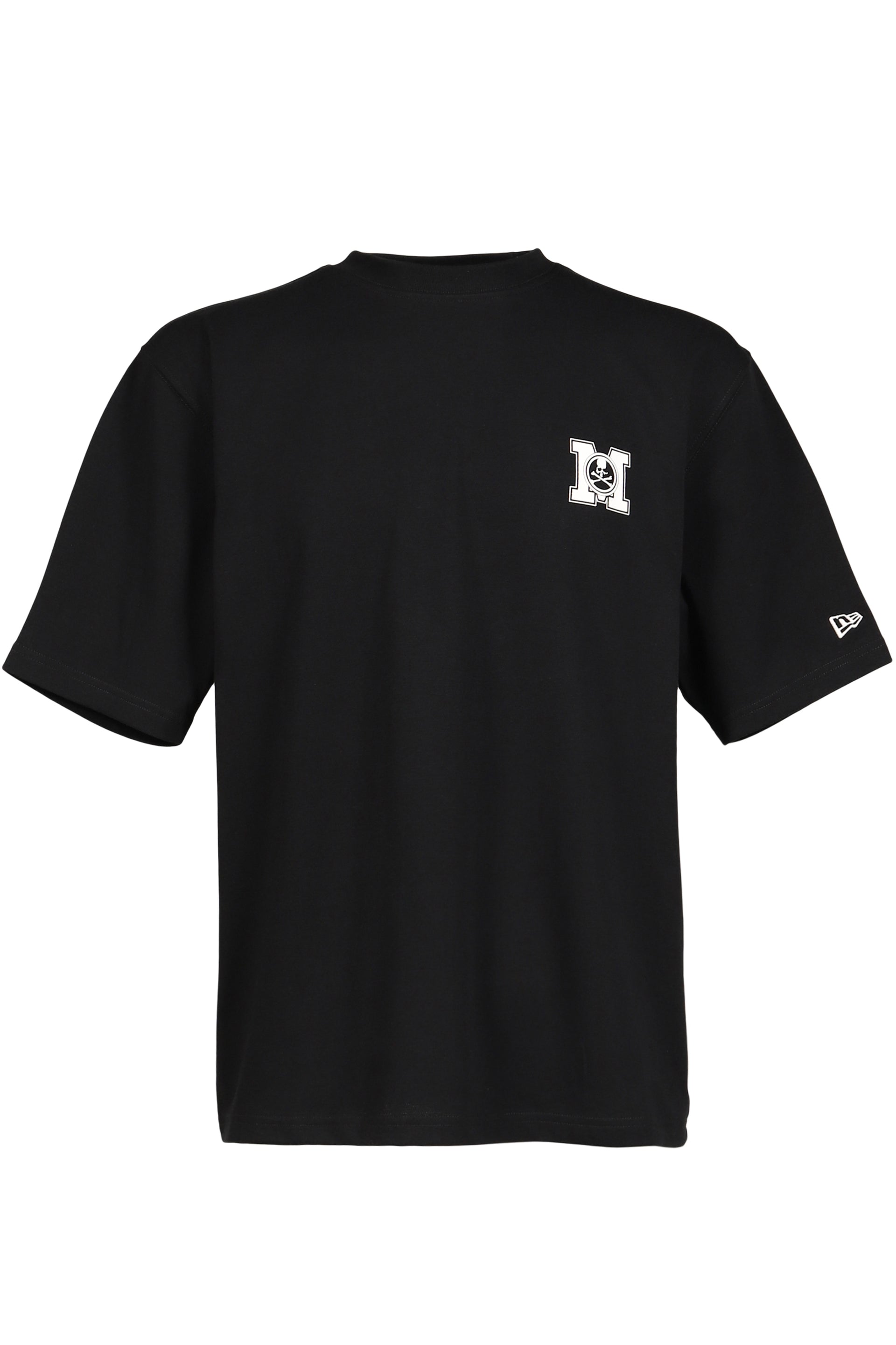NEW ERA OVERSIZED S/S T-SHIRT / BLK