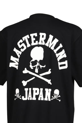 NEW ERA OVERSIZED S/S T-SHIRT / BLK