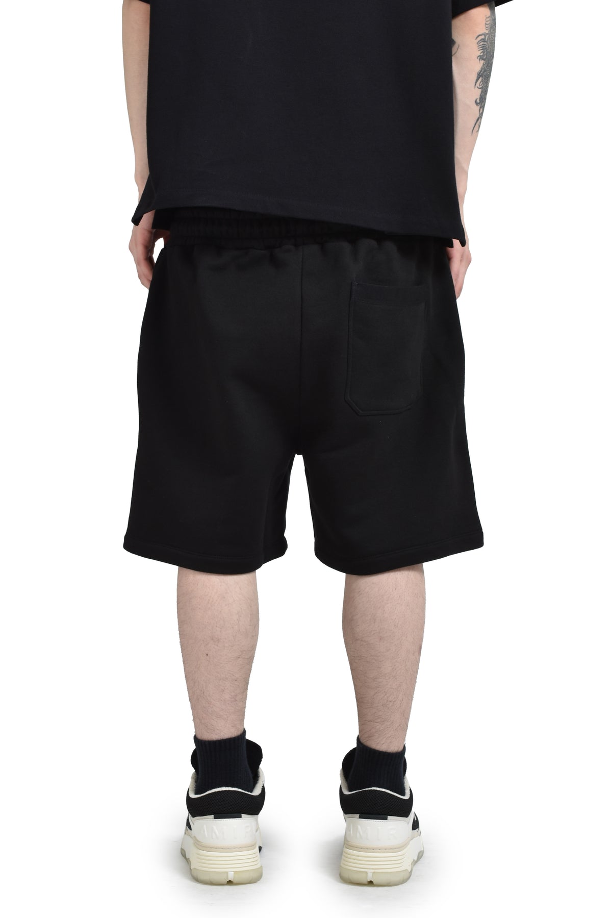 DISTRESSED AMIRI SWEATSHORT / BLK