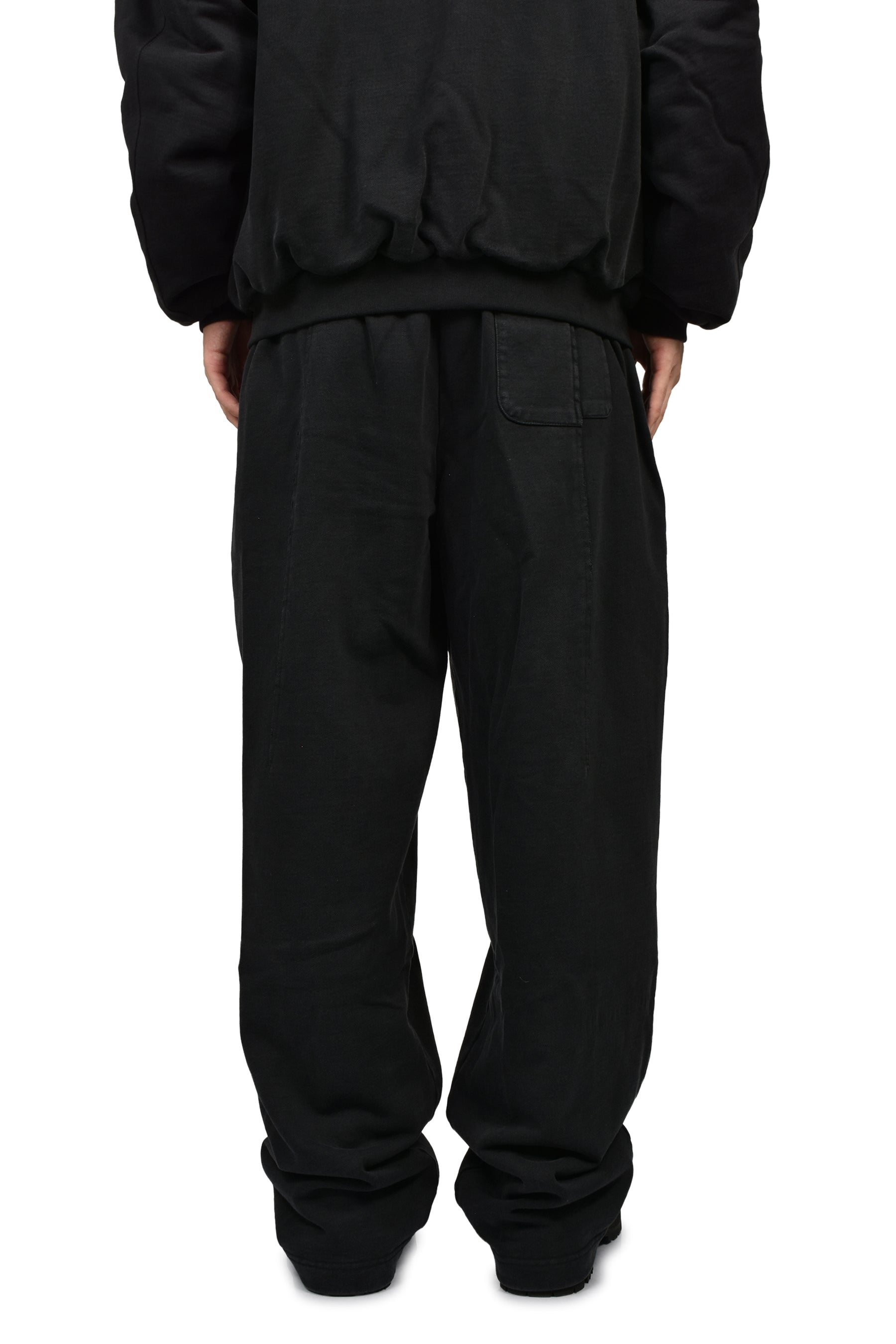 CUT SWEATPANTS / BLK