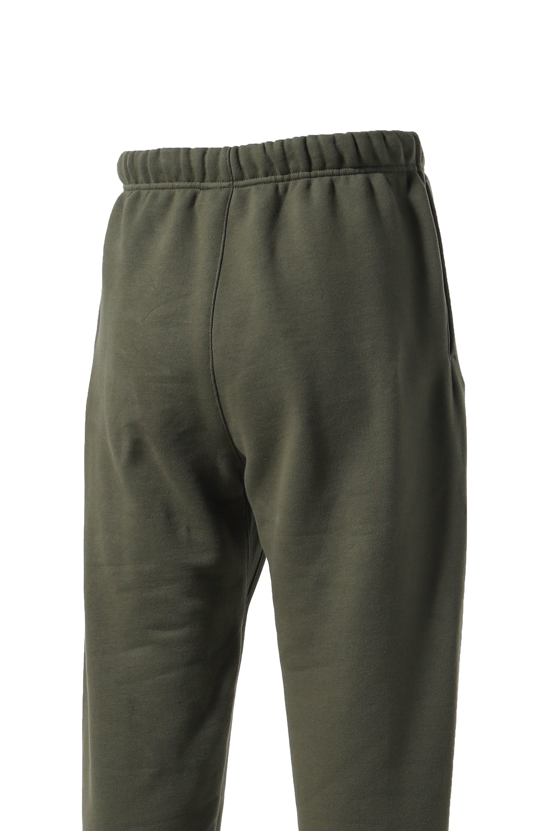 FLEECE ESSENTIAL SWEATPANT / MILITARY