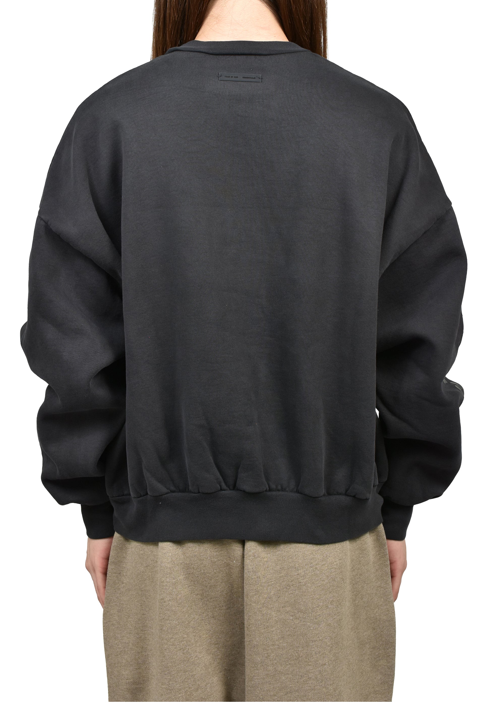 CROPPED RELAXED SWEATSHIRT / VTG BLK