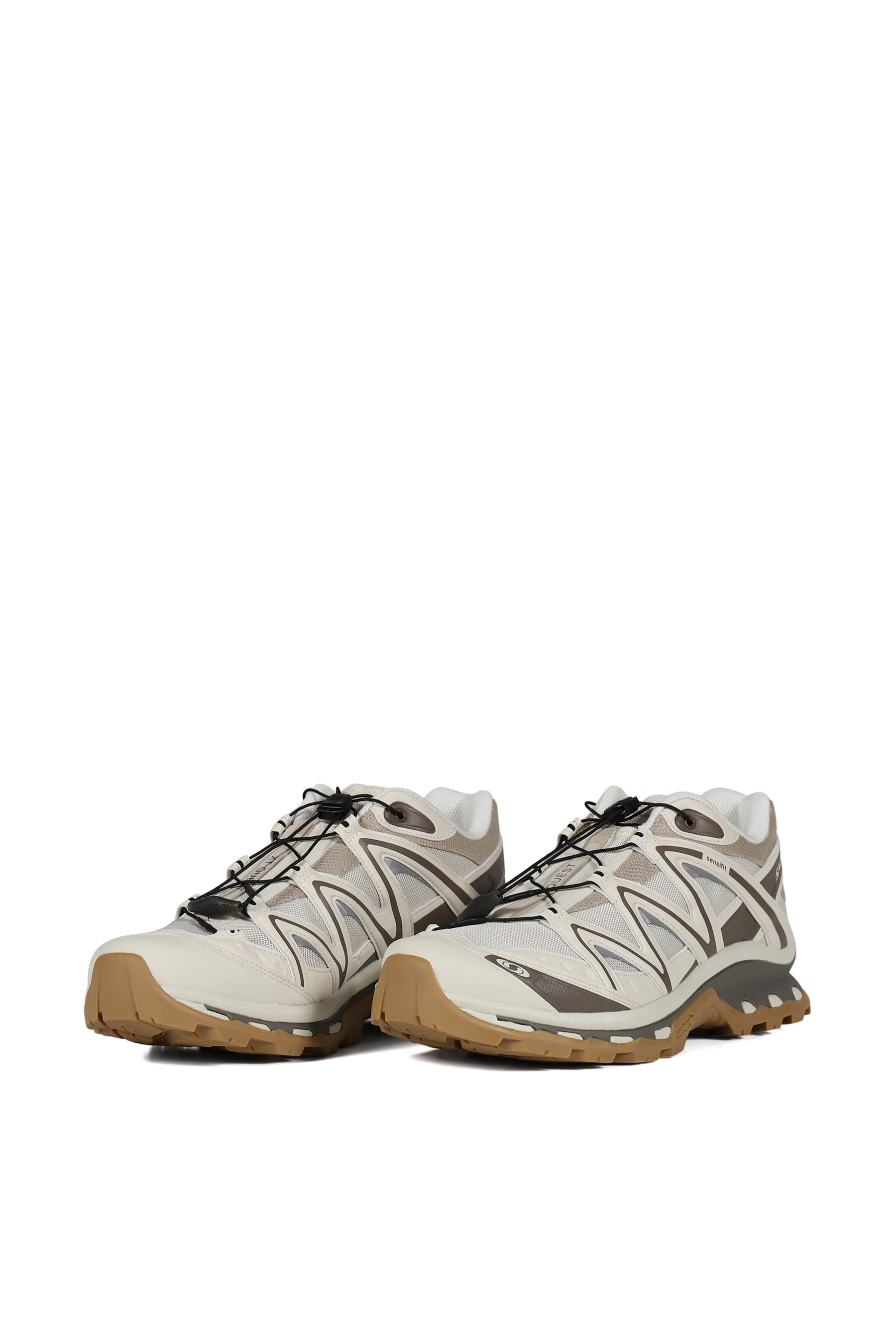 XT-QUEST / ALMOND MILK/FALCON/WHT PEP