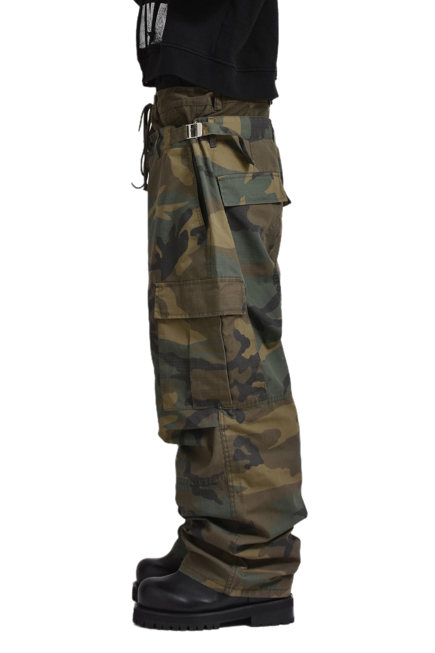 3 LAYERD CARGO PANTS / CAMO