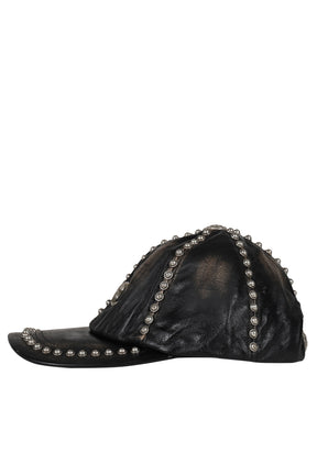 STUDDED WASHED LEATHER CAP / BLK 