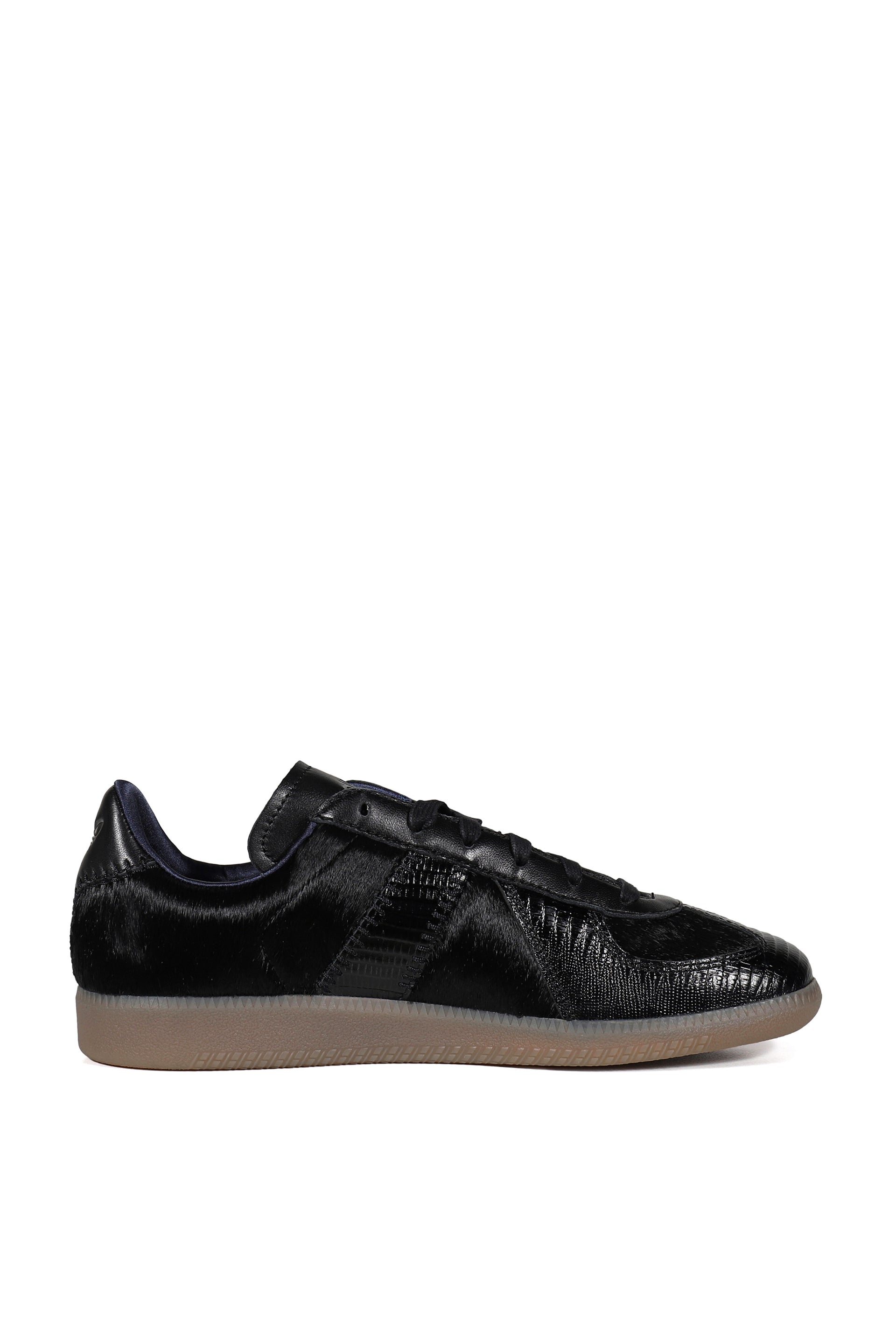 WB BW ARMY PONY / BLK