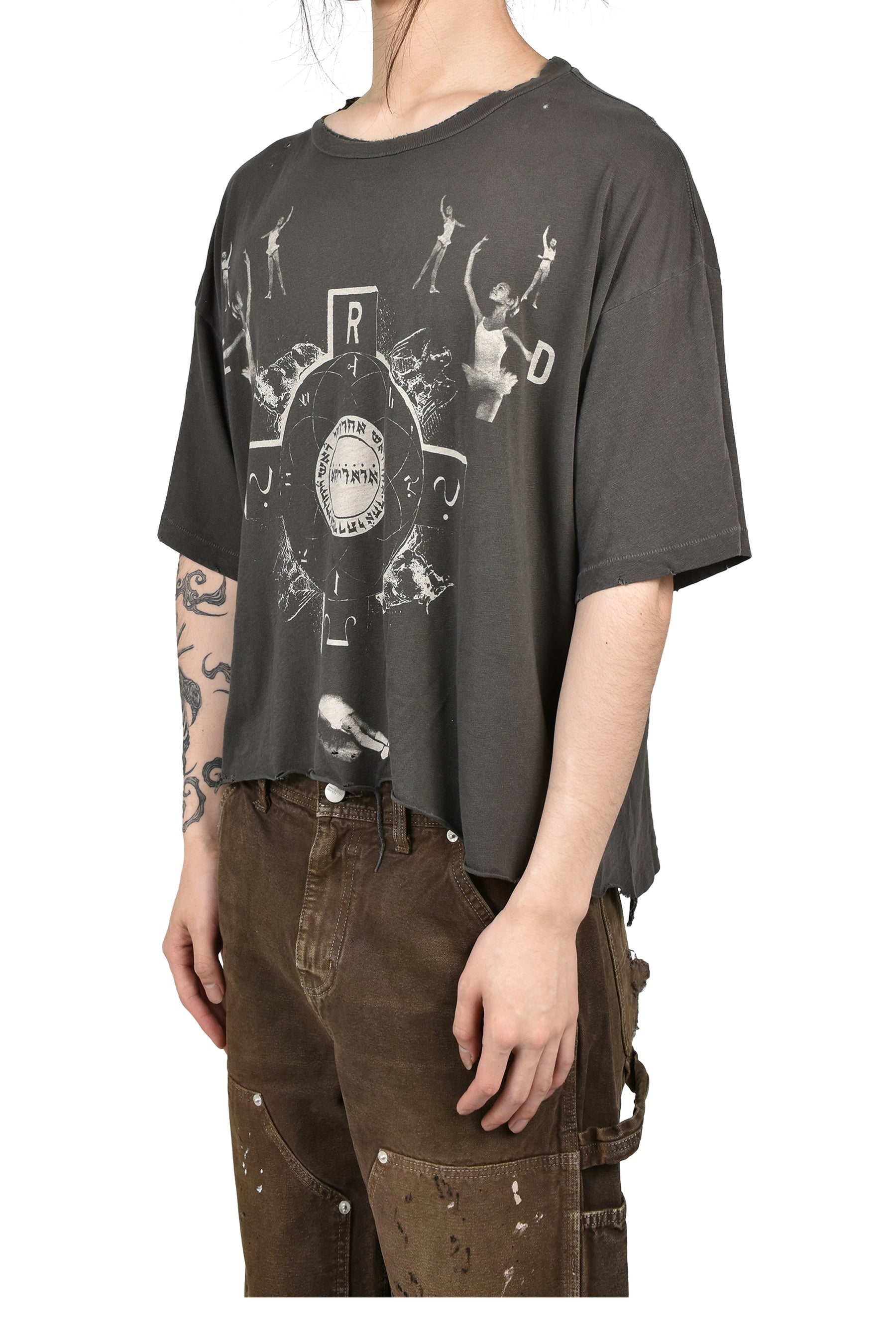BED OF NAILS T-SHIRT / WASHED BLK