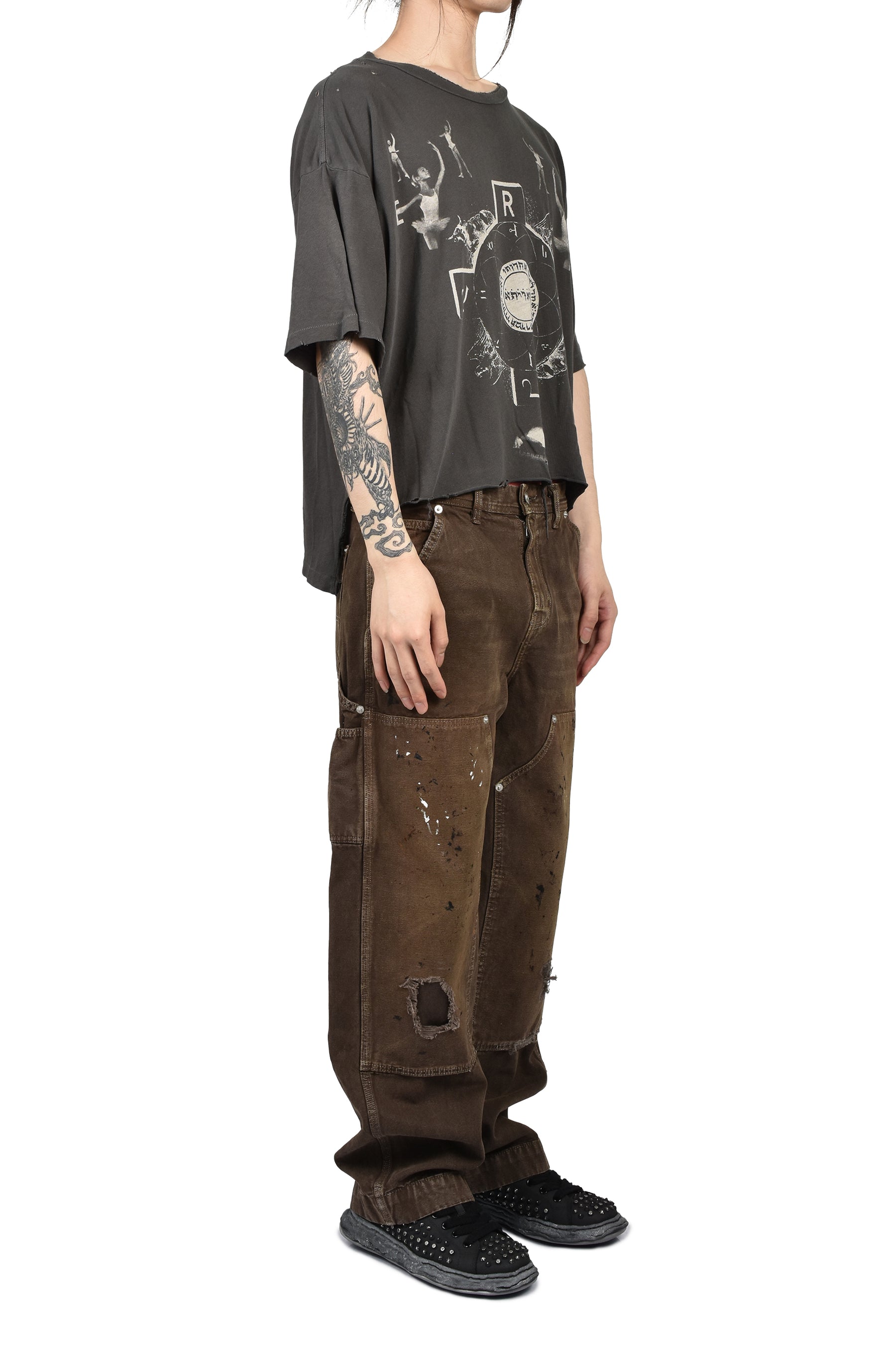 BED OF NAILS T-SHIRT / WASHED BLK
