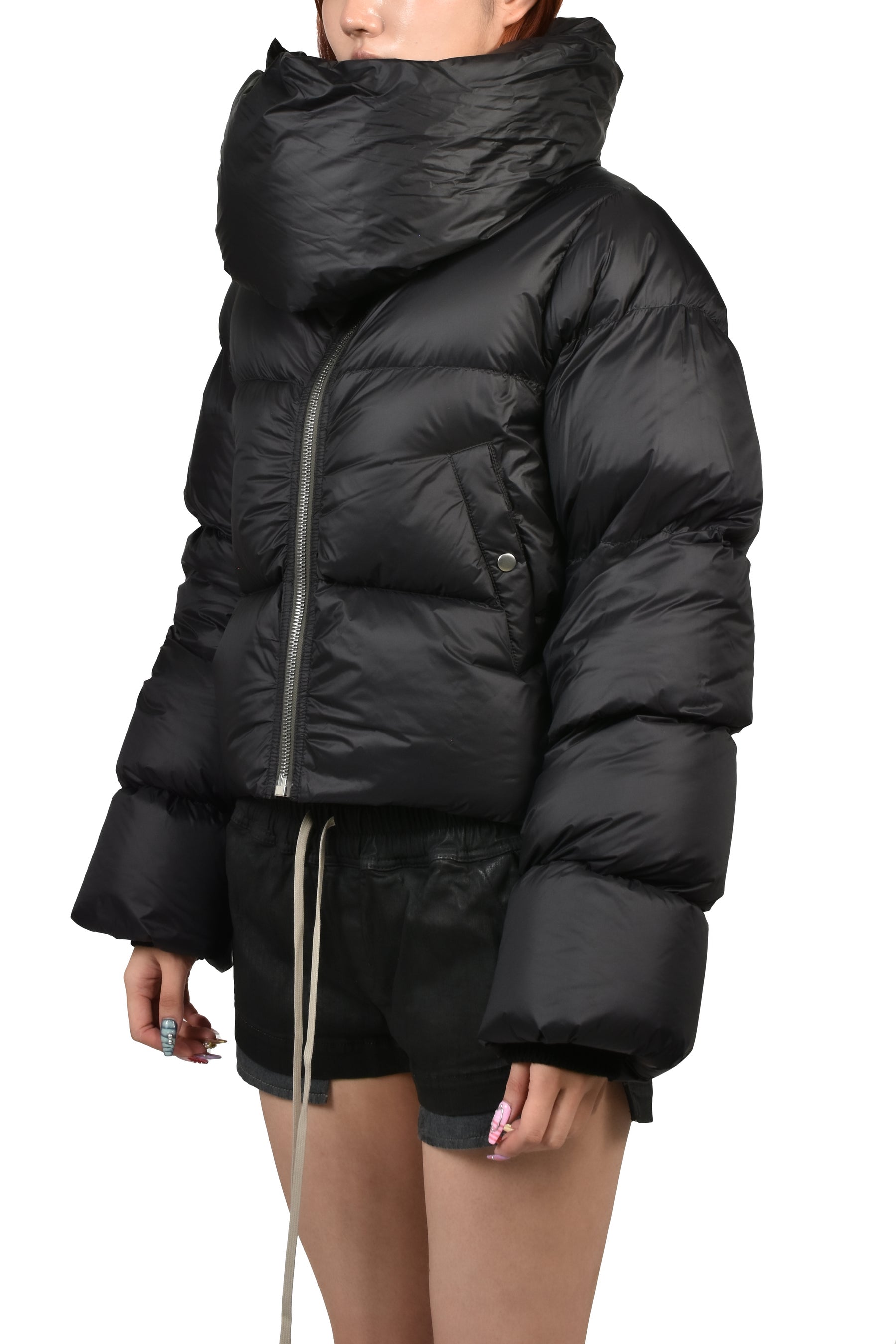 FUNNEL NECK / BLK
