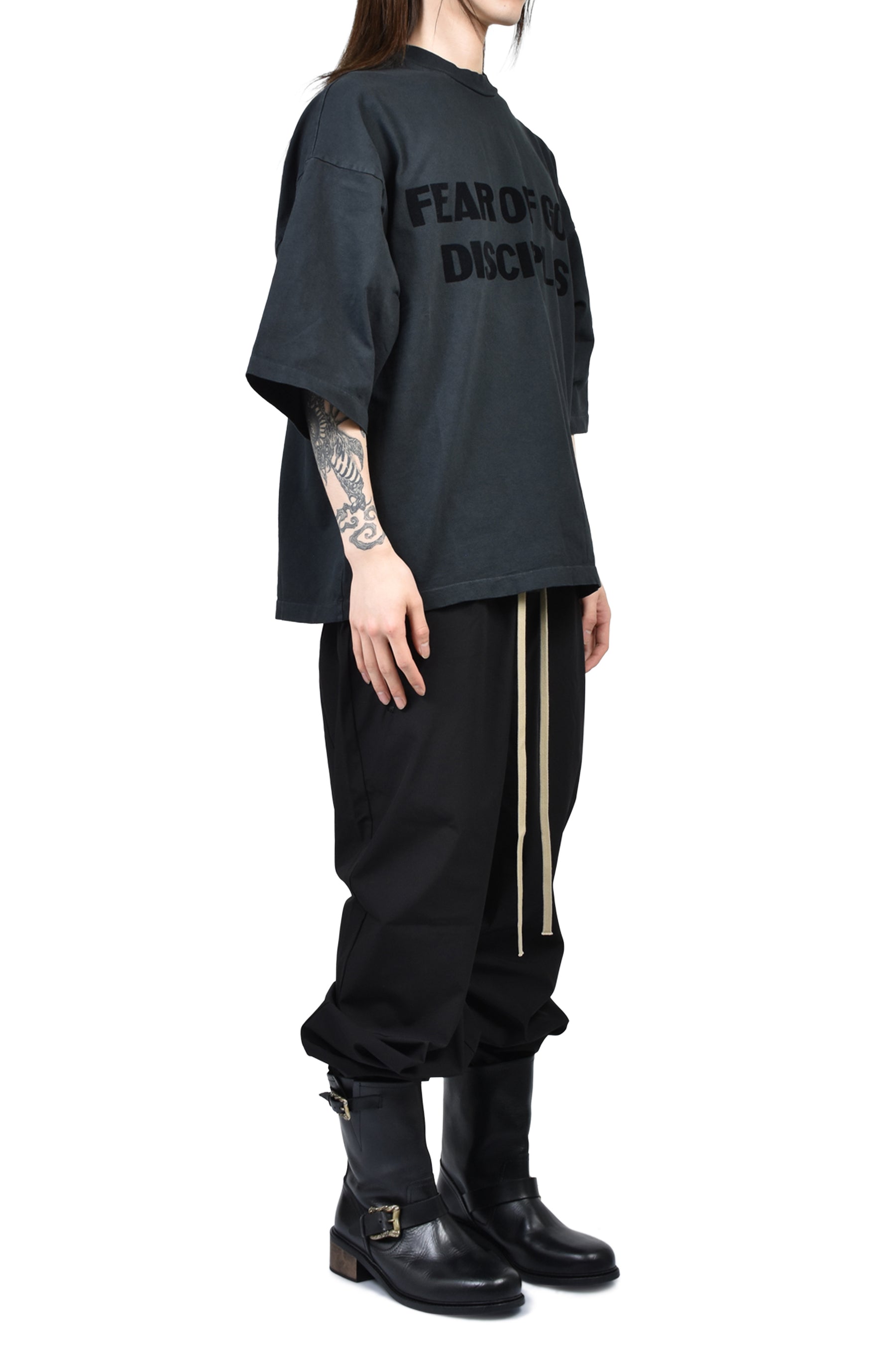 RELAXED "POWER 25" TEE / BLK