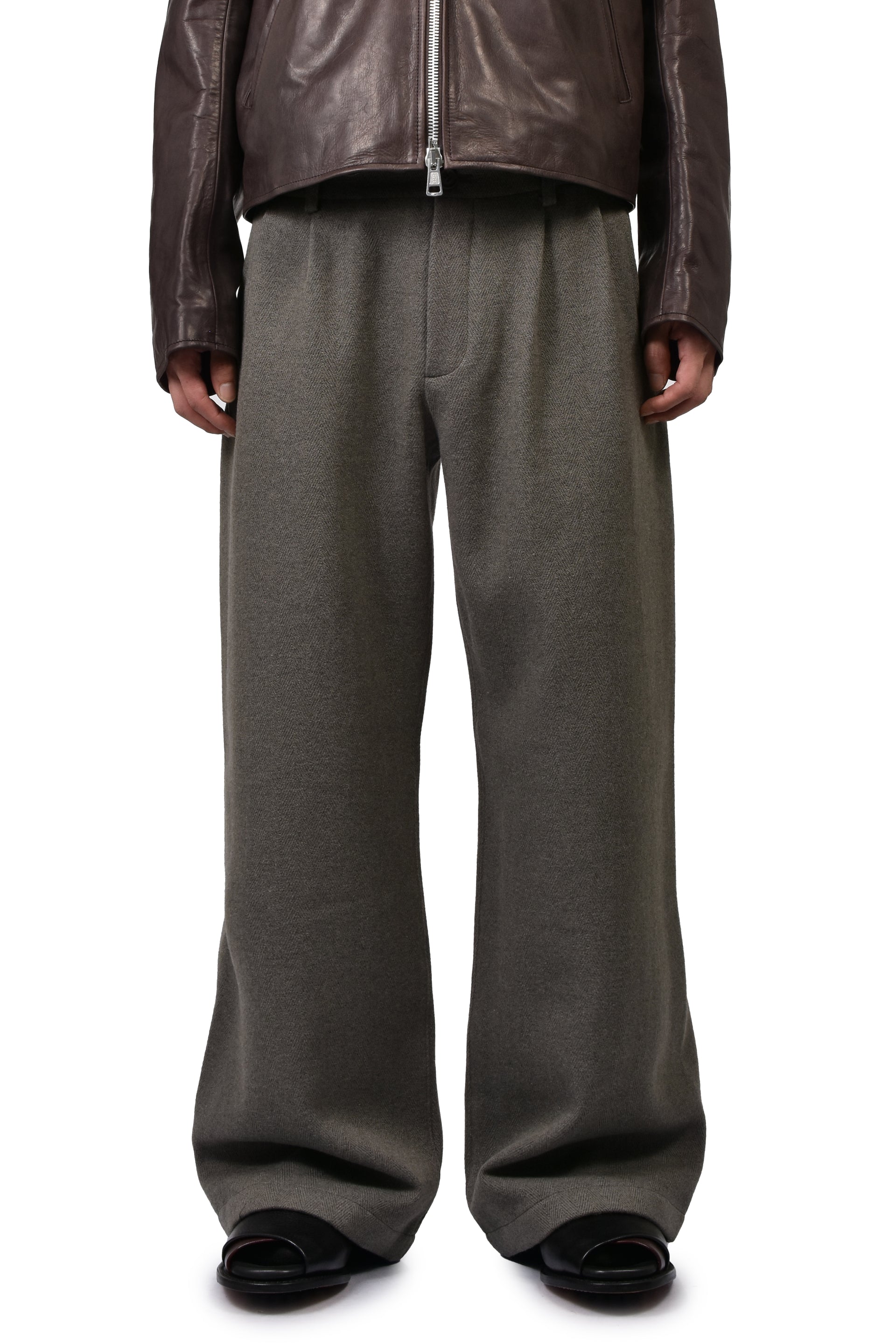 BRIDGE CHINO / NIGHT PINE FISHBONE