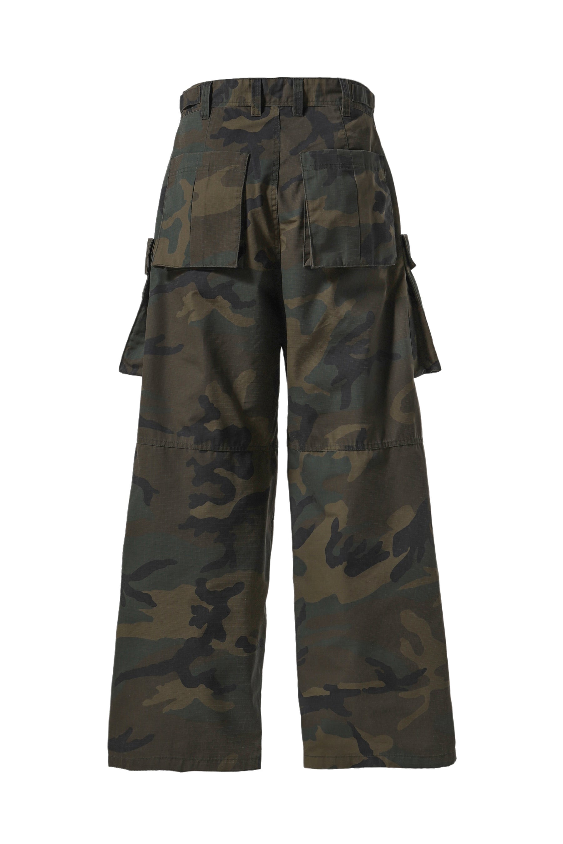 CAMO CARGO PANTS / CAMO