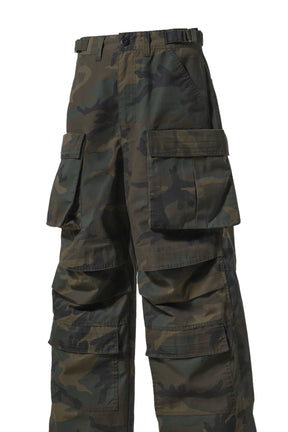 CAMO CARGO PANTS / CAMO