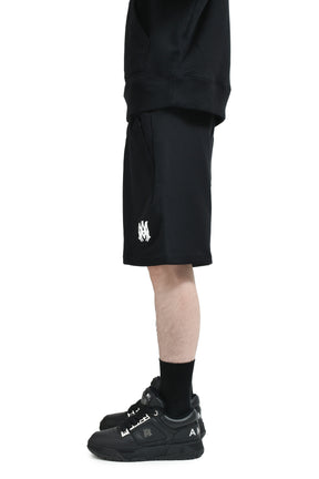 MA CORE LOGO SHORT / BLK