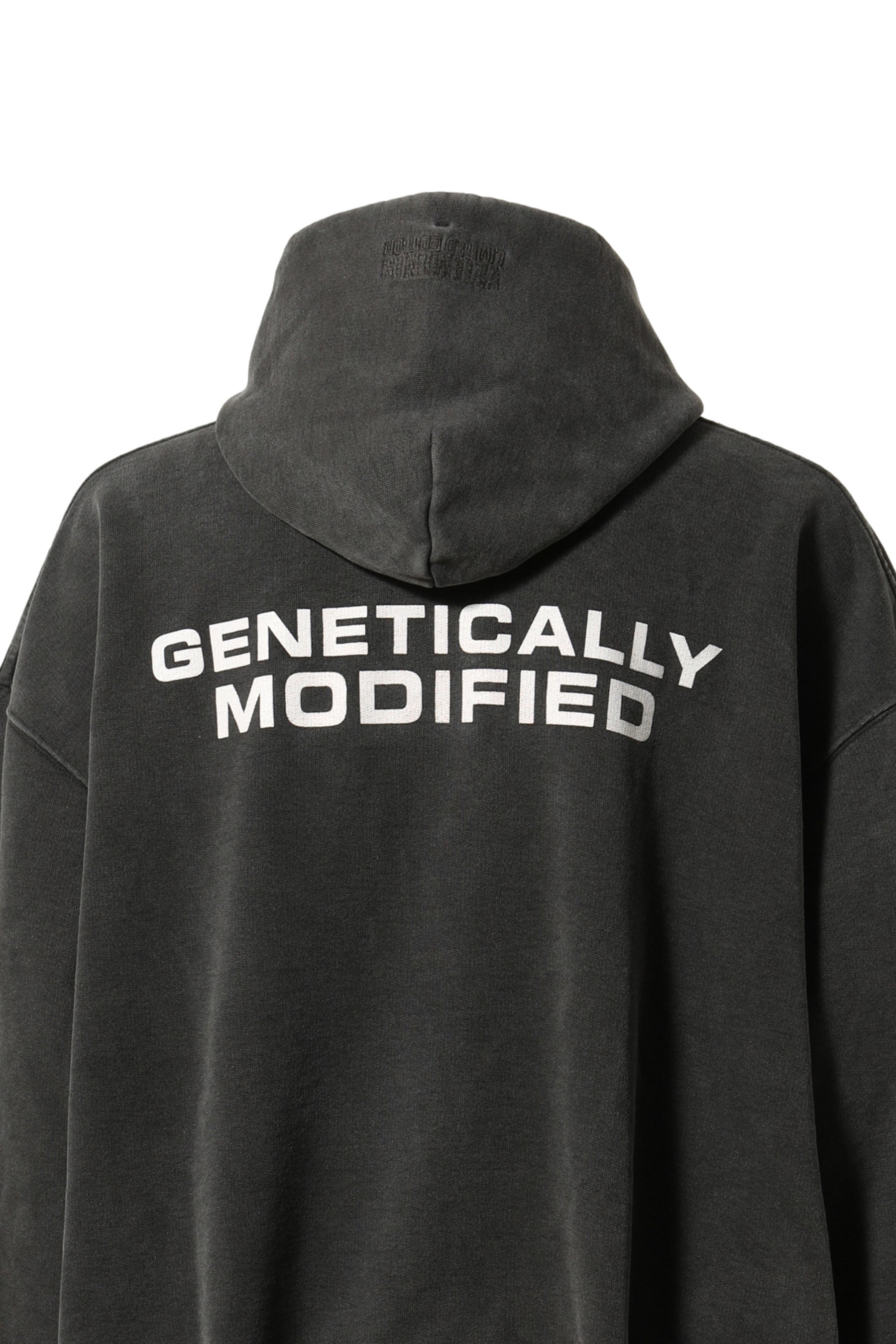 VETEMENTS ヴェトモン FW23 GENETICALLY MODIFIED HOODIE / WASHED BLK