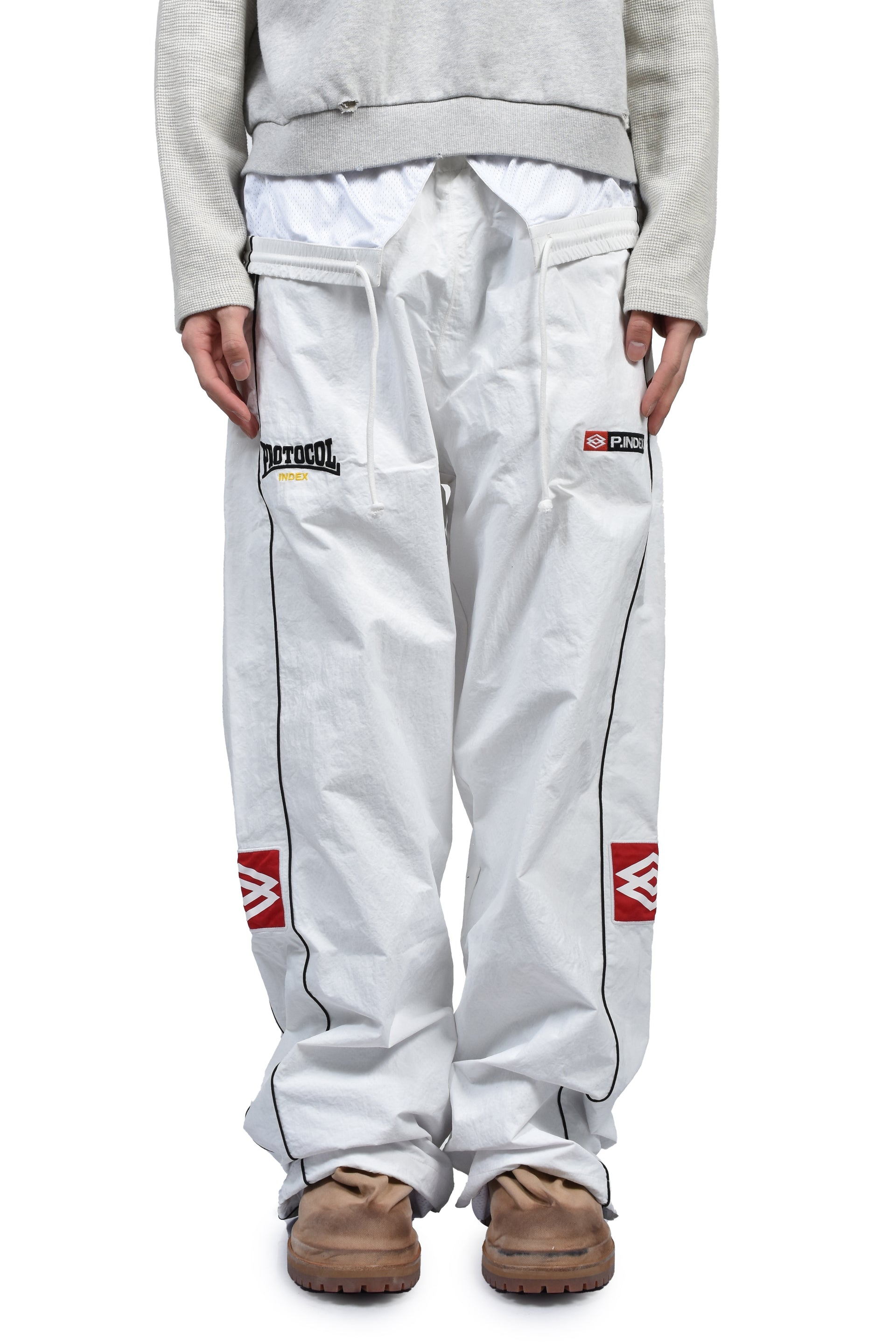 FOLDED TRACK PANTS / WHT