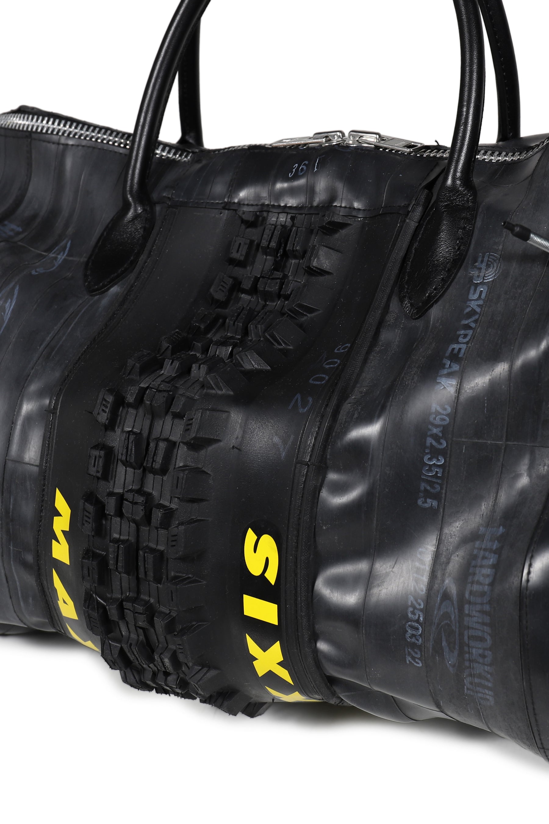 X HARDWORKUP TIRE BAG / BLK