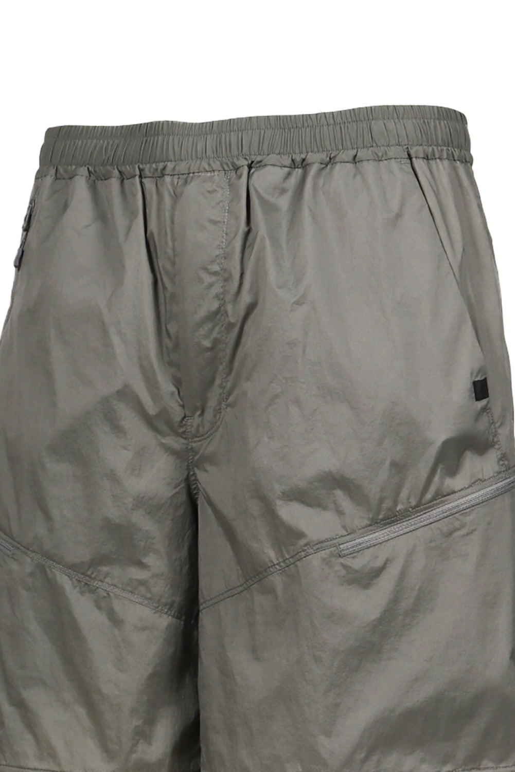 TECH WIND SHELL SHORTS / WOLFGRAY 