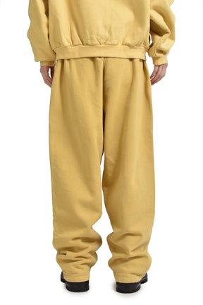 HEAVY FLEECE RELAXED SWEATPANT / AMBER