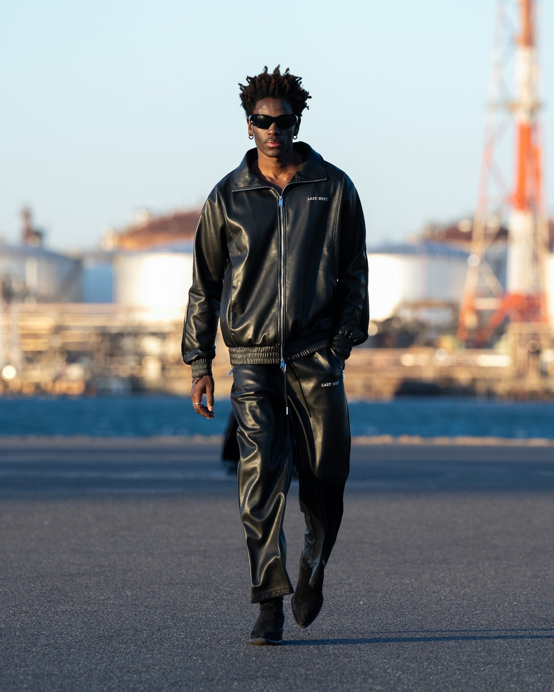 「Ki」新品FW25最新 Mesh Pile Crew WF L On sale from Saturday, November 1st LAST NEST FW25 Final Delivery