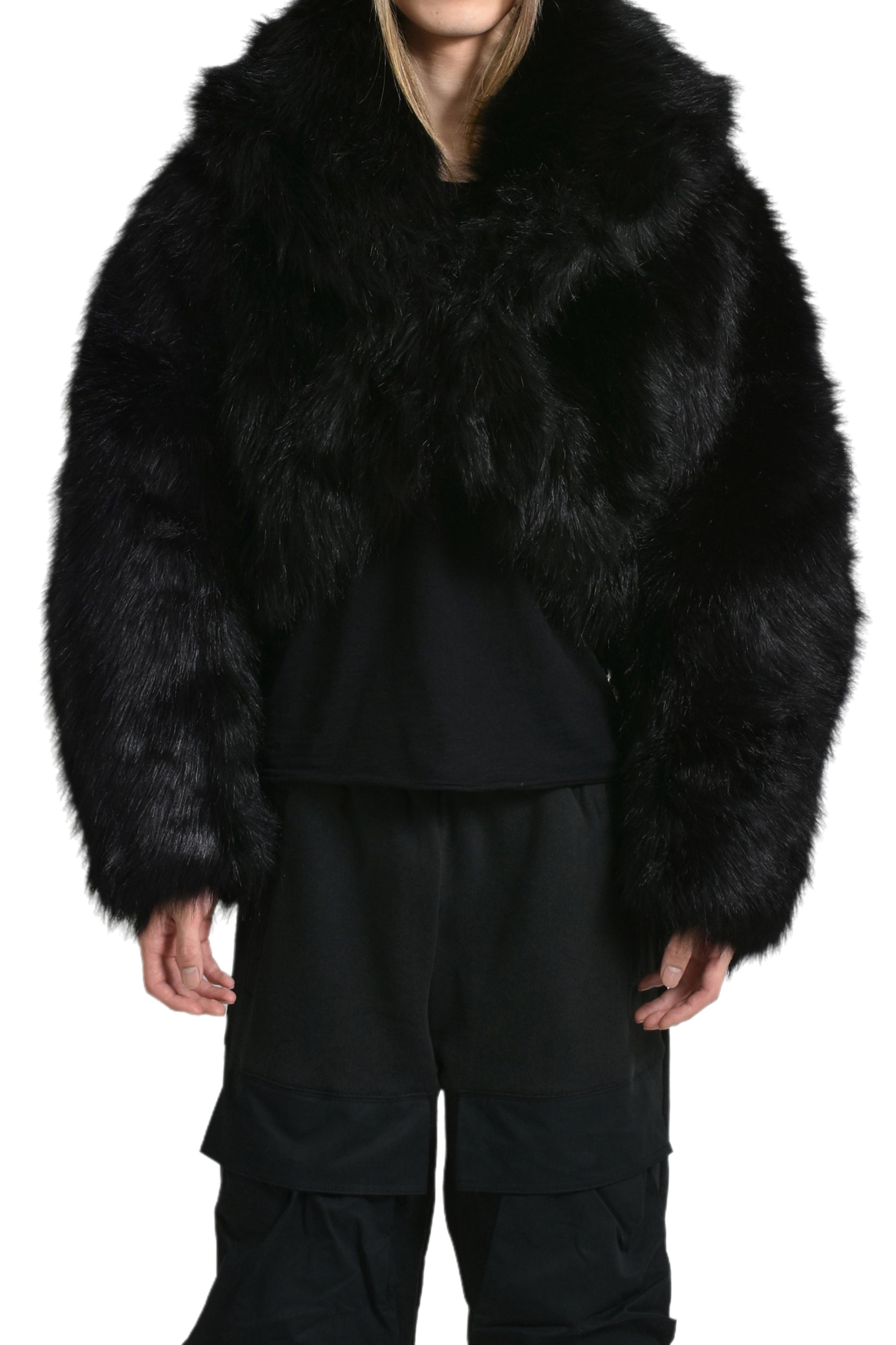 VICINITY FUR CROP / BLK